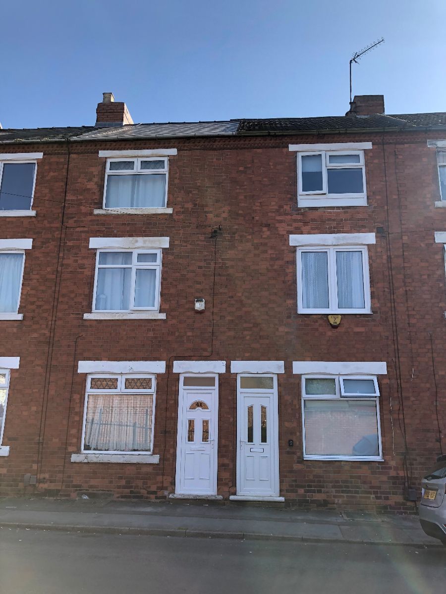 Room to rent in Silk Street, SuttonInAshfield NG17 Zoopla