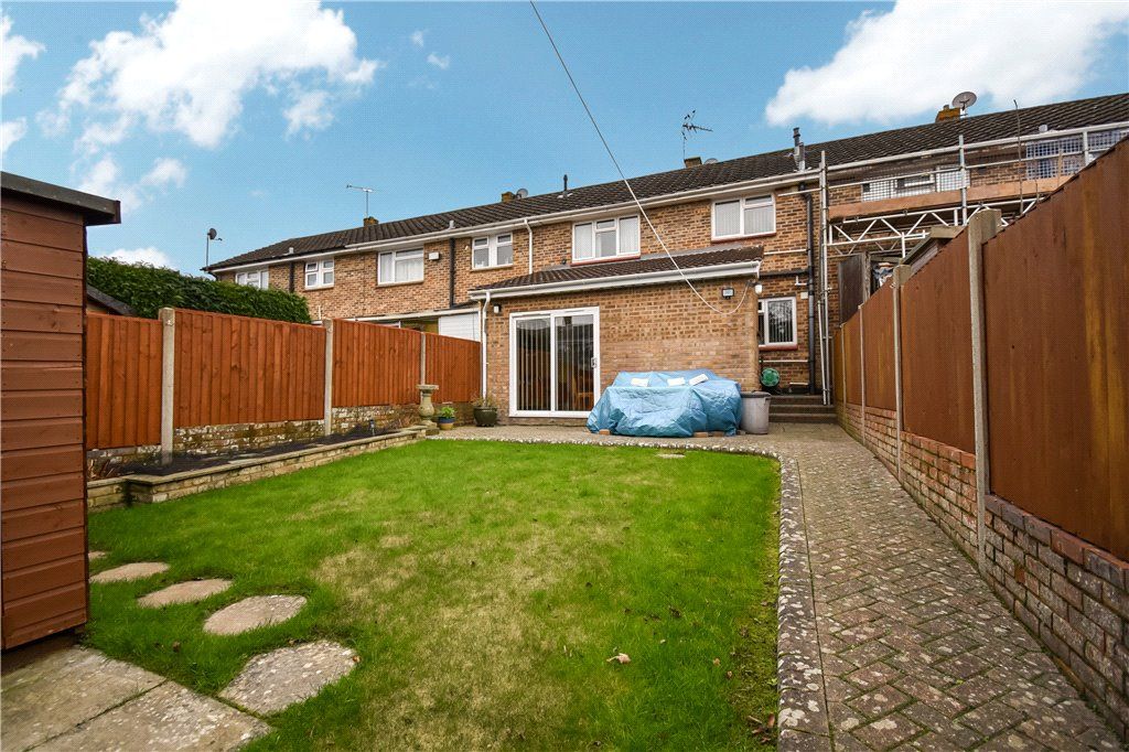 3 bed terraced house for sale in Heath Road, North Baddesley