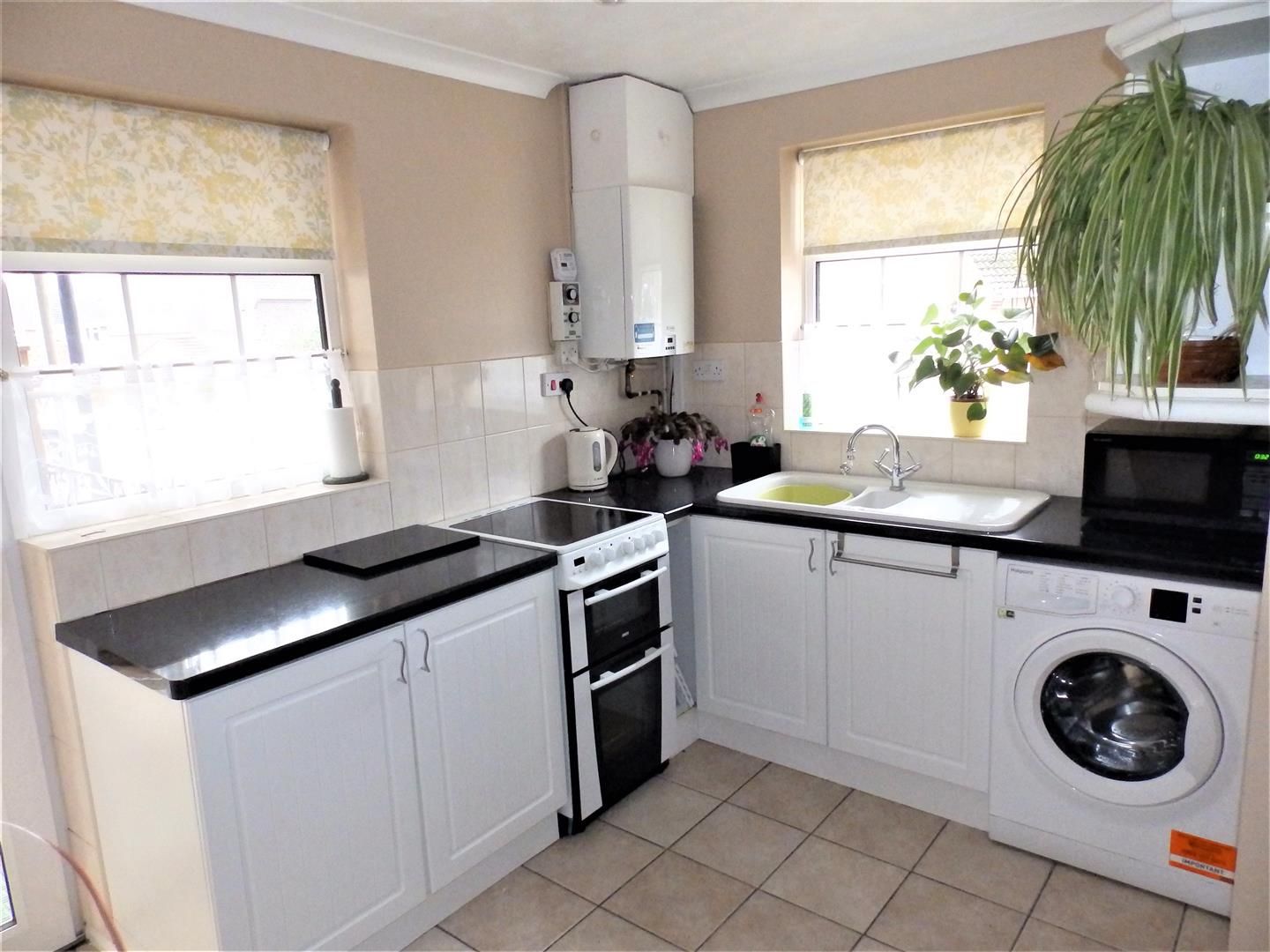 2 bed semidetached bungalow for sale in Braziers Wood Road, Ipswich