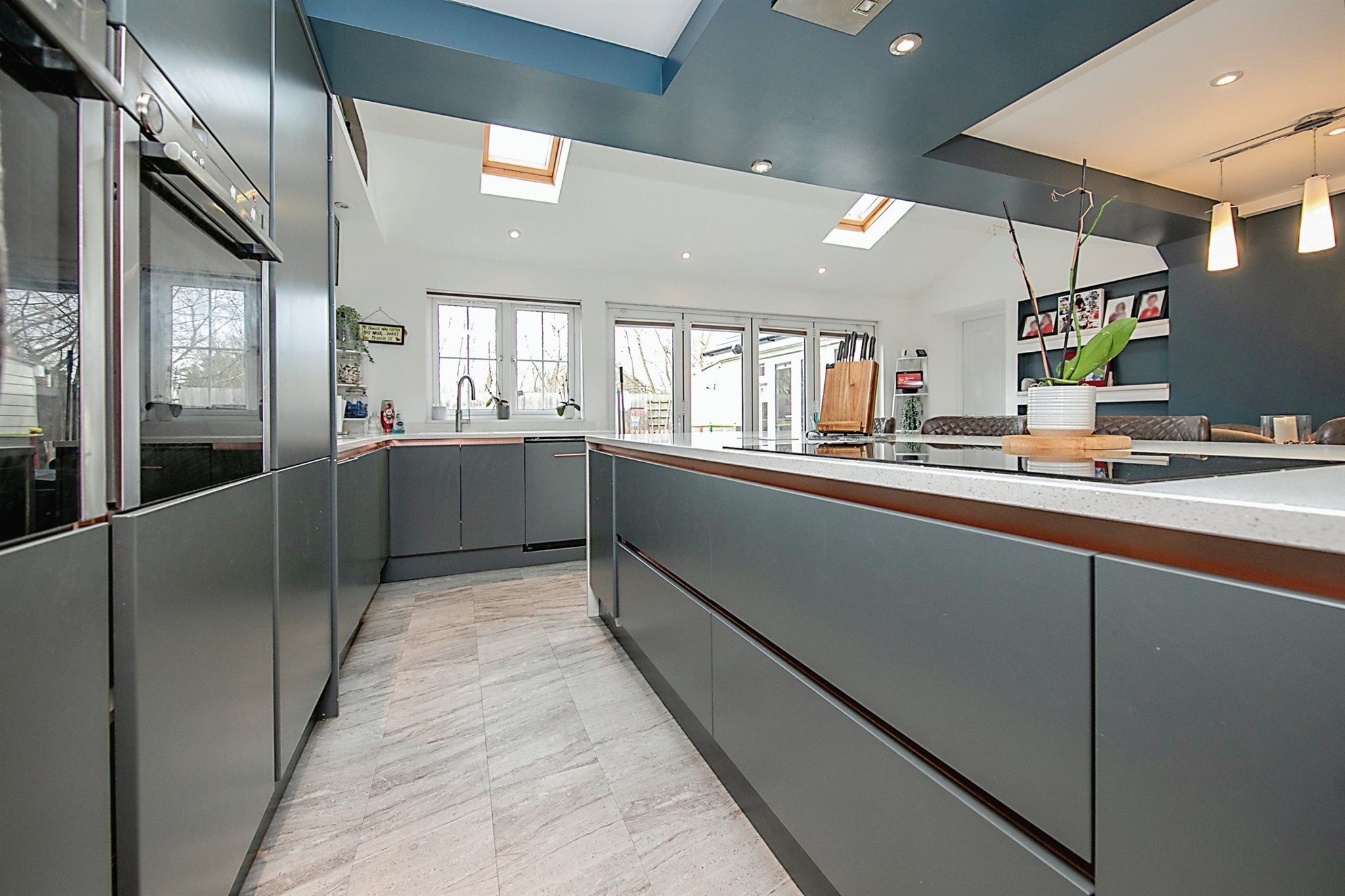 4 bed town house for sale in Meadow Crescent, Purdis Farm, Ipswich IP3