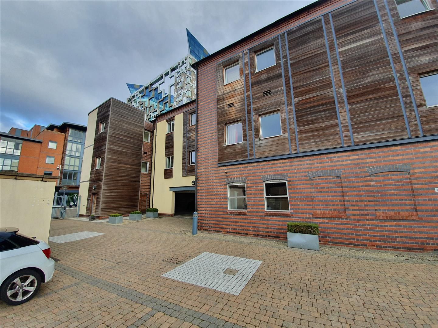 Holliday Wharf, 11 Waterfront Walk, Birmingham B1  