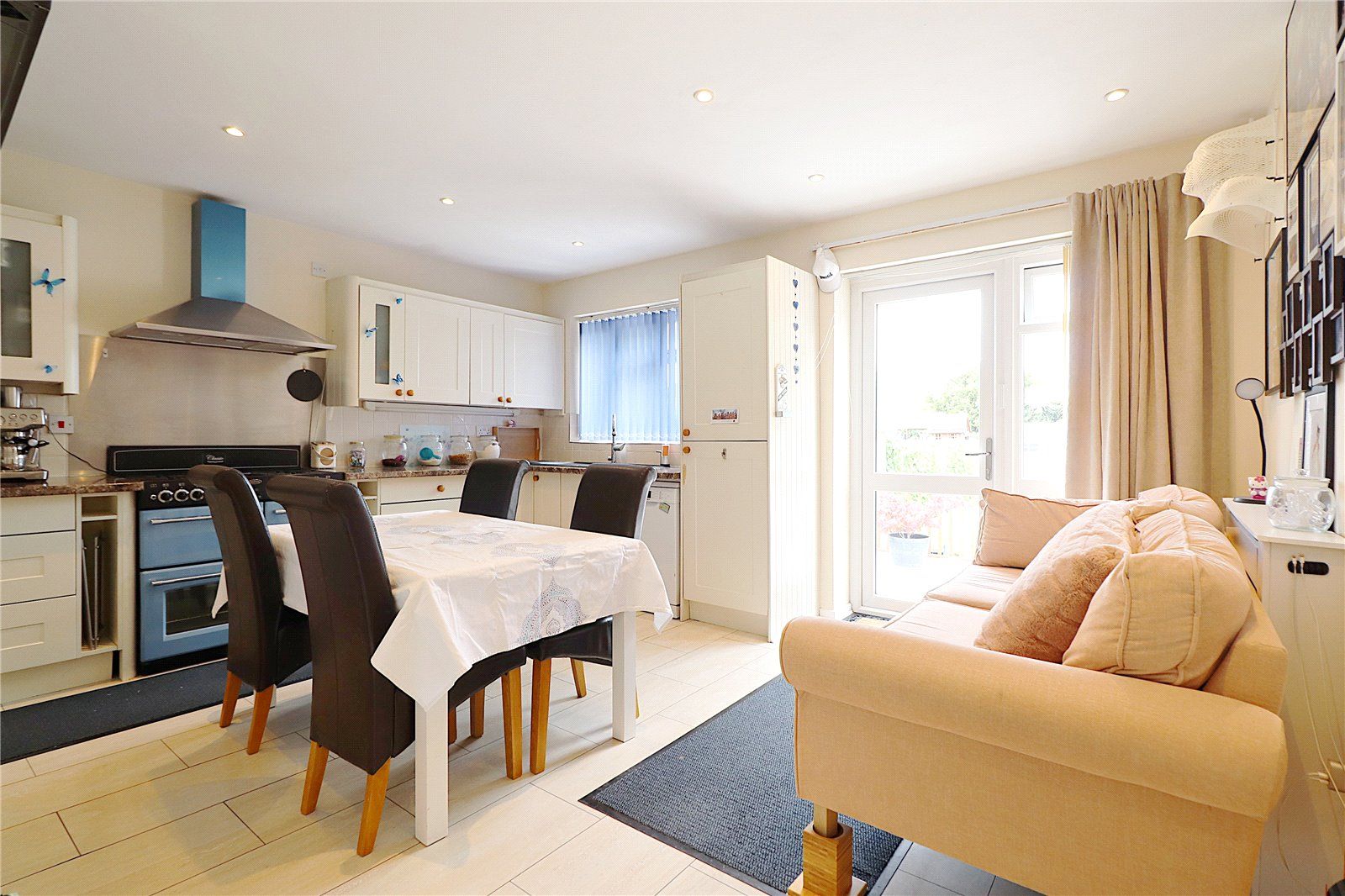 4 bed semidetached house for sale in Gravel Hill, South Bexleyheath, Kent DA6 Zoopla