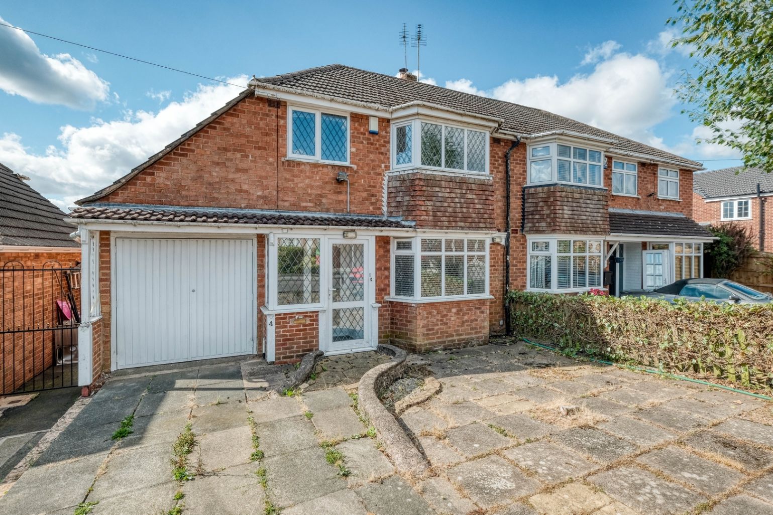 3 bed semidetached house for sale in Grange Crescent, Rubery