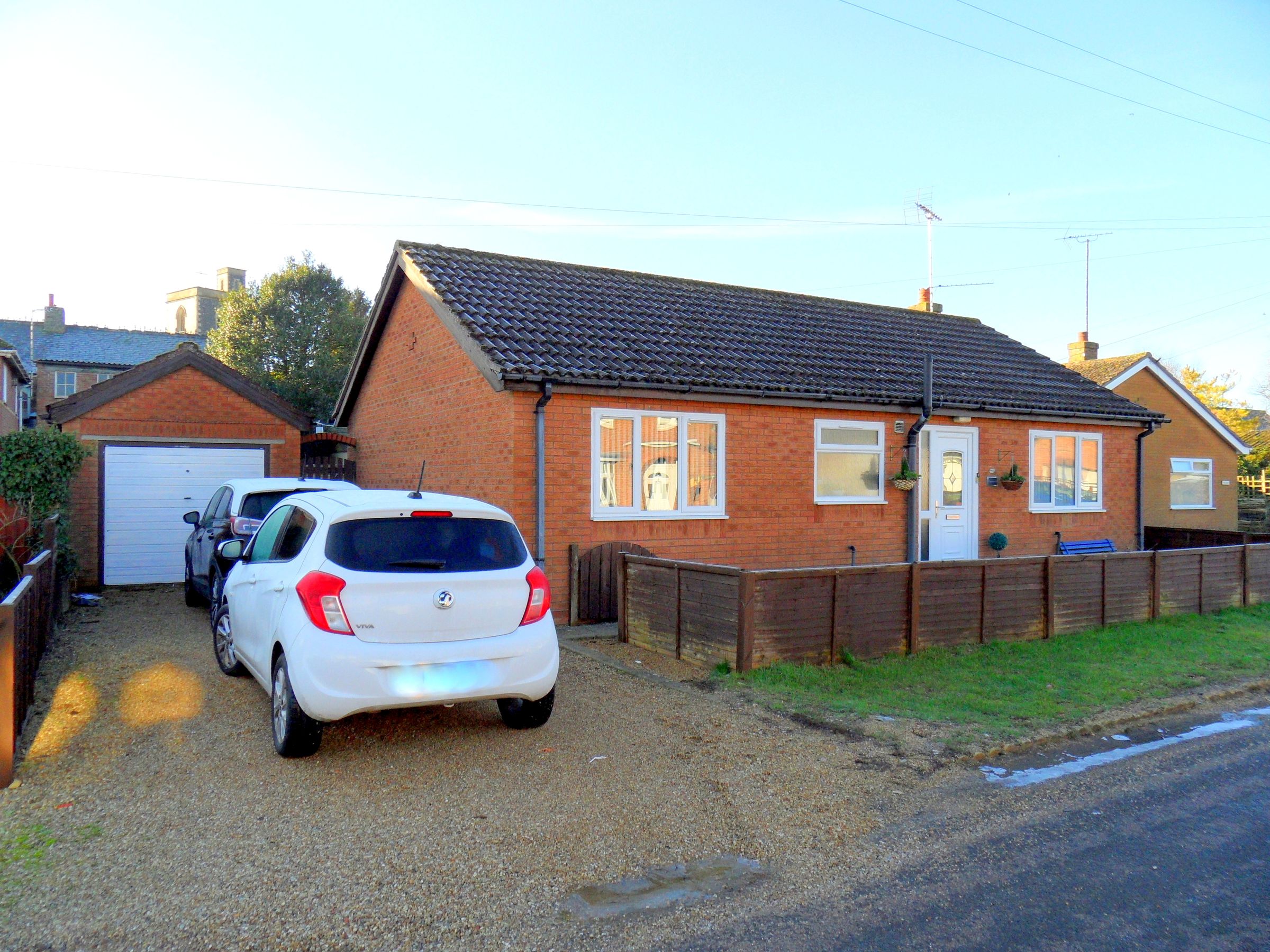 3 bed detached bungalow for sale in Wharf Street, Sutton Bridge, Spalding, Lincolnshire PE12
