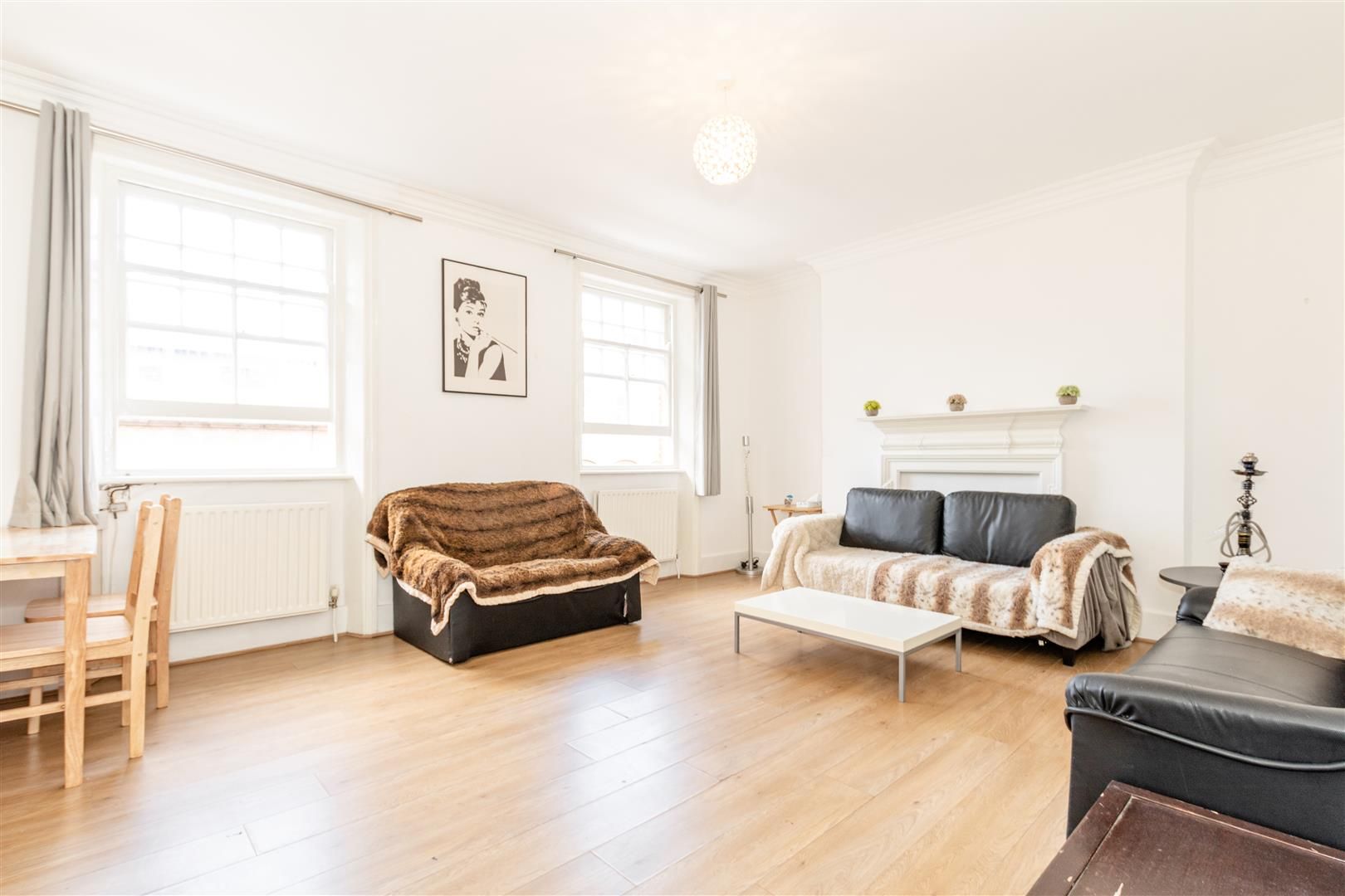 3 bed flat to rent in Earls Court Road, London SW5 Zoopla