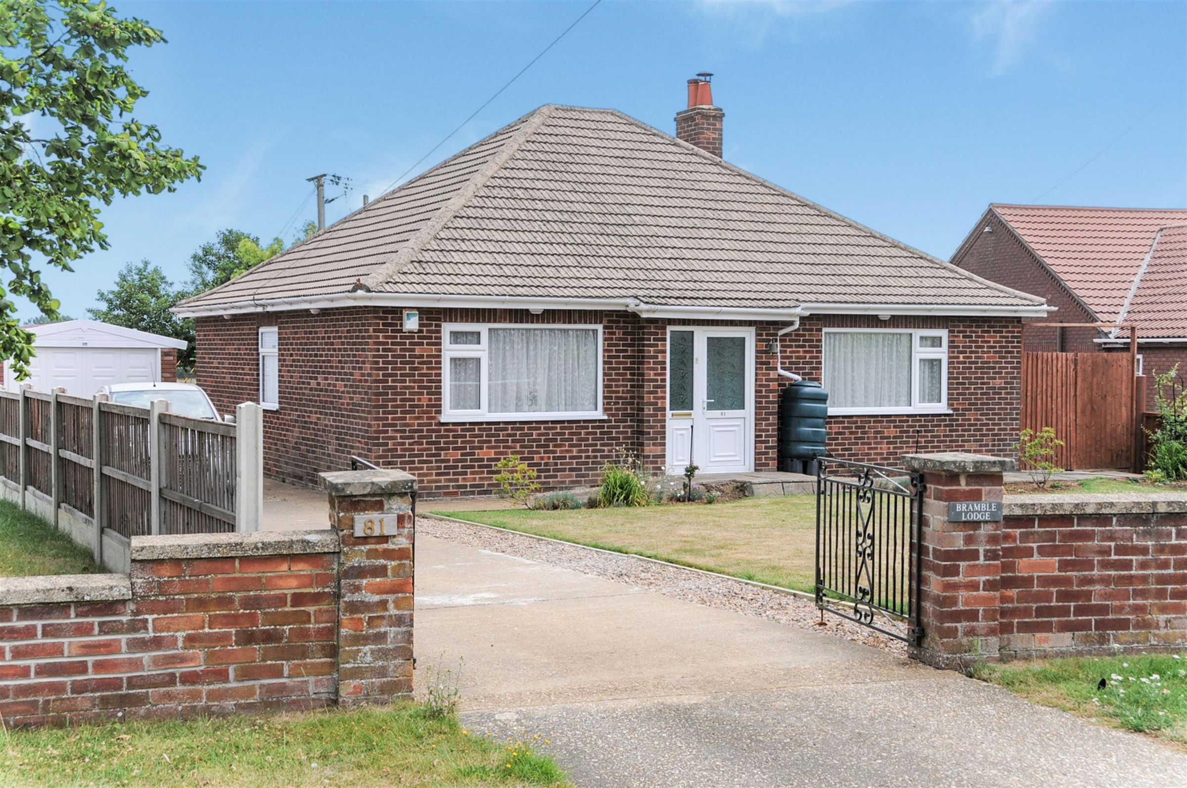 3 bed detached bungalow for sale in Boston Road, Spilsby PE23 Zoopla