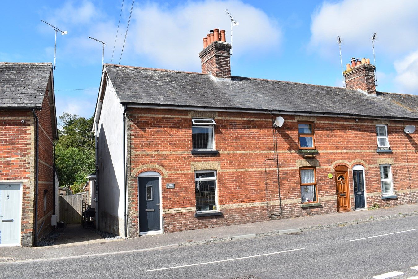 2 bed cottage for sale in Christchurch Road, Ringwood BH24 Zoopla