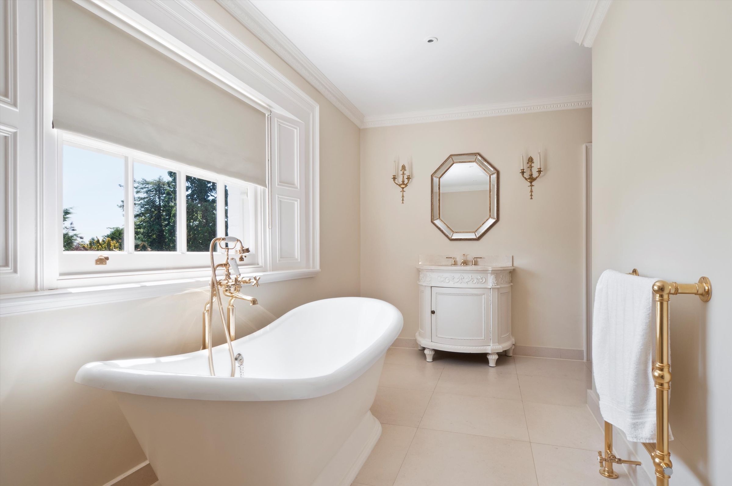 7 bed detached house for sale in Bray Road, Bray, Maidenhead, Berkshire SL6 Zoopla