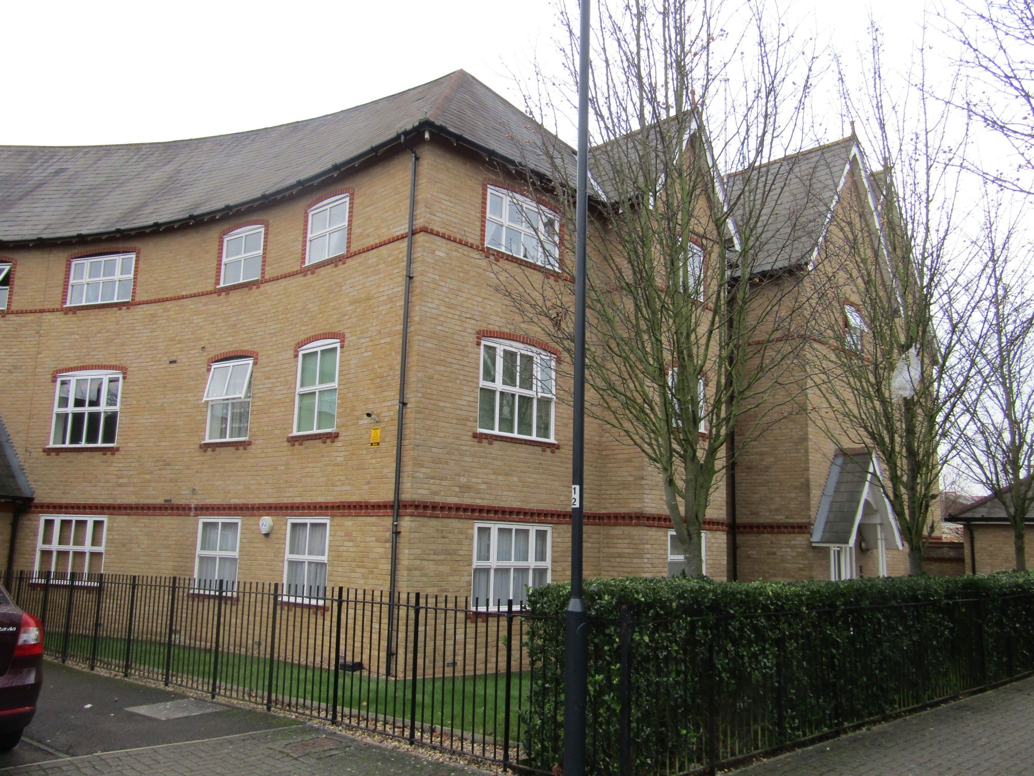 1 bed flat to rent in Chamberlayne Avenue, Wembley HA9 Zoopla