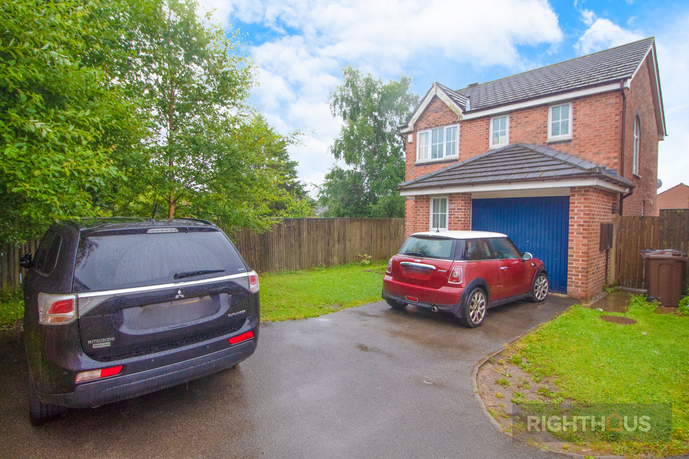 Roeburn Close, Wibsey, Bradford BD6  