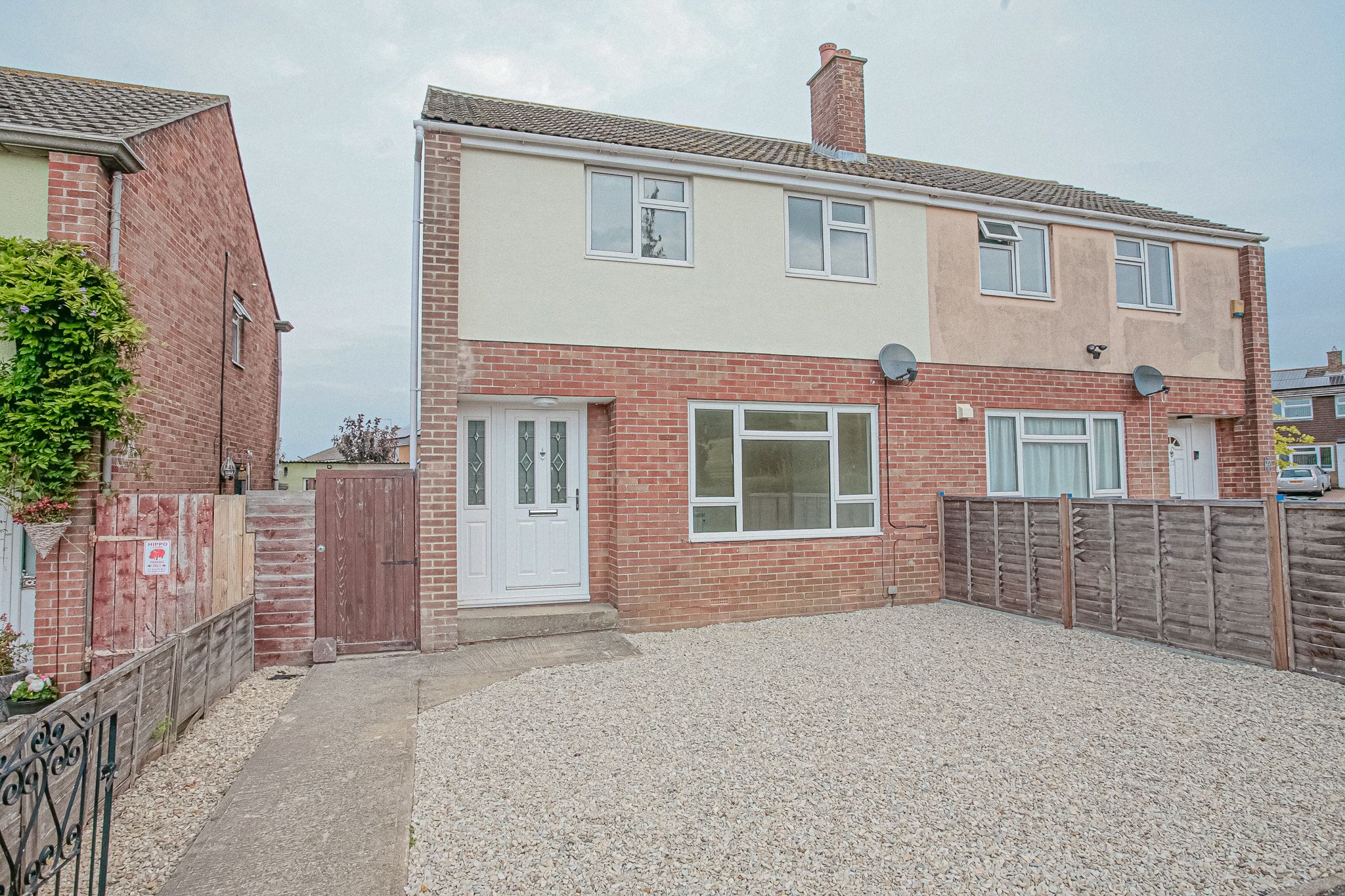 2 bed semidetached house to rent in Buchanan Road, Upper Arncott