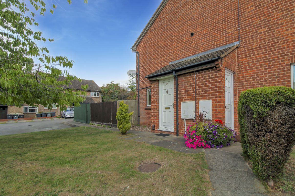 1 bed semidetached house to rent in David Grove, Bramcote, Nottingham