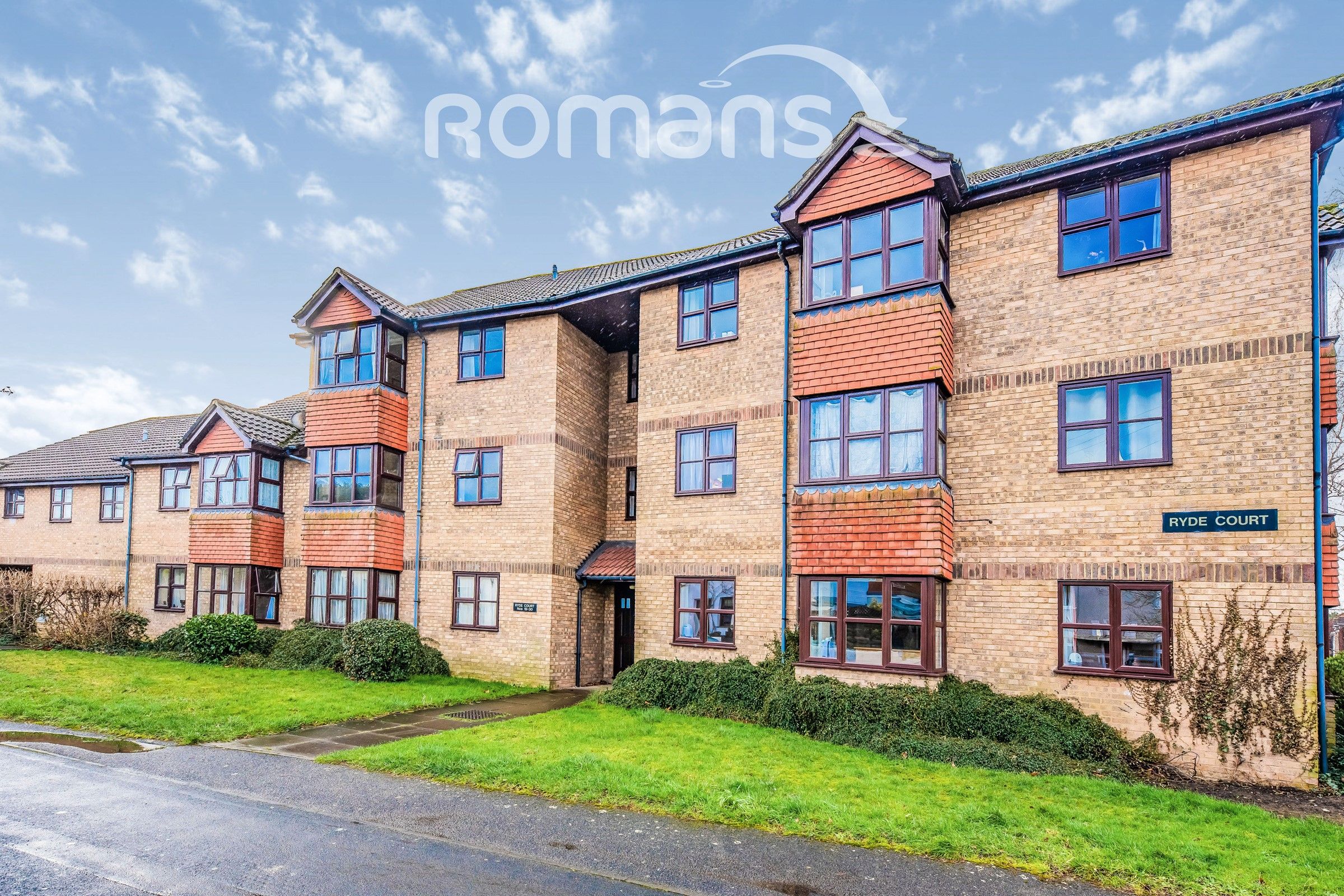 1 bed flat to rent in Newport Road, Aldershot GU12 Zoopla