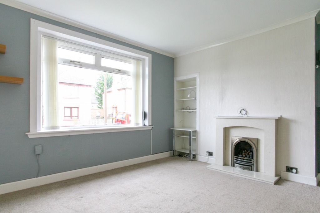 2 bed flat to rent in Royston Mains Street, Granton, Edinburgh EH5 Zoopla