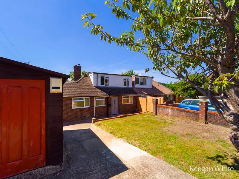 3 bed bungalow for sale in Juniper Drive, High HP12 Zoopla