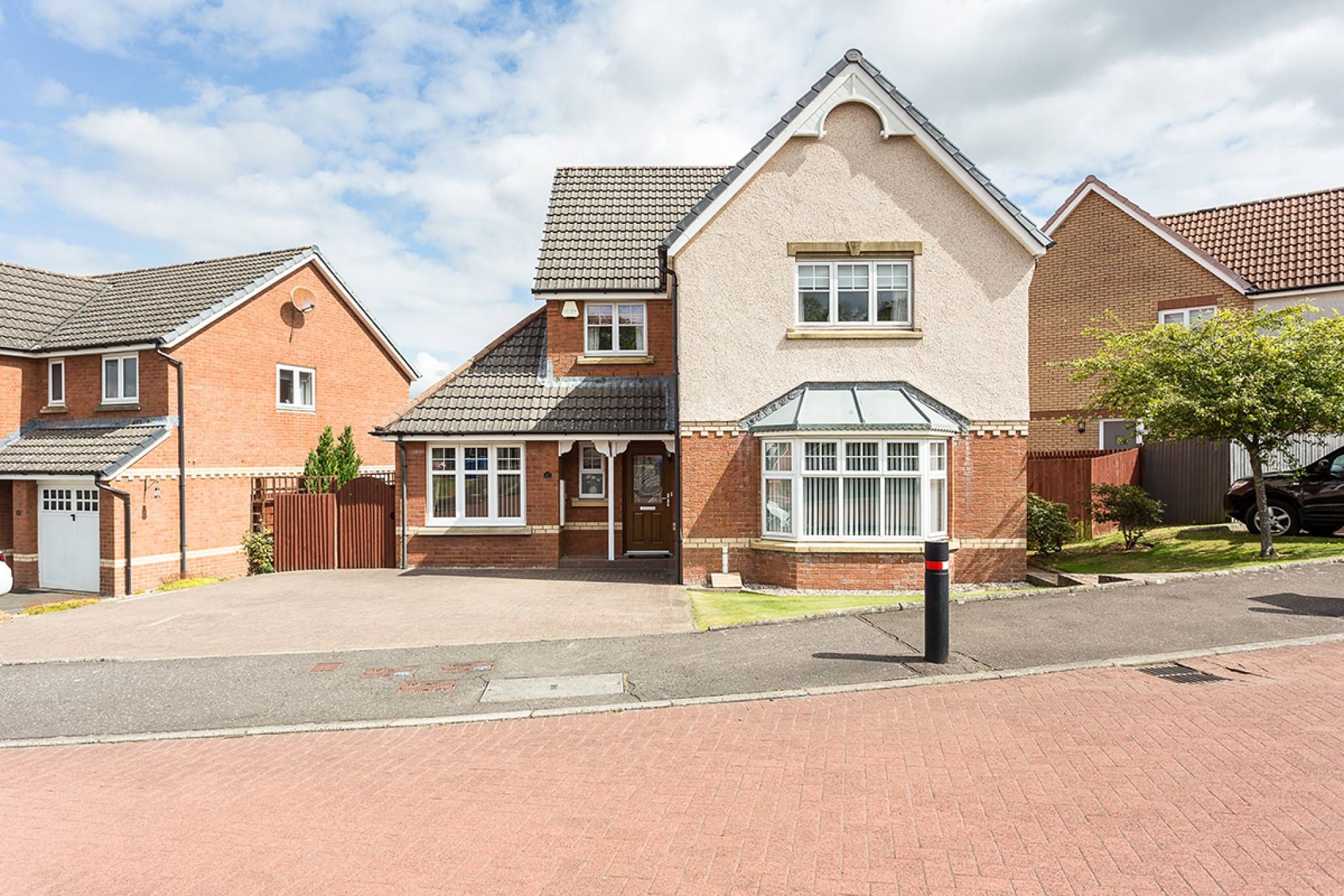 4 bed detached house for sale in Wallace Brae Rise, Reddingmuirhead