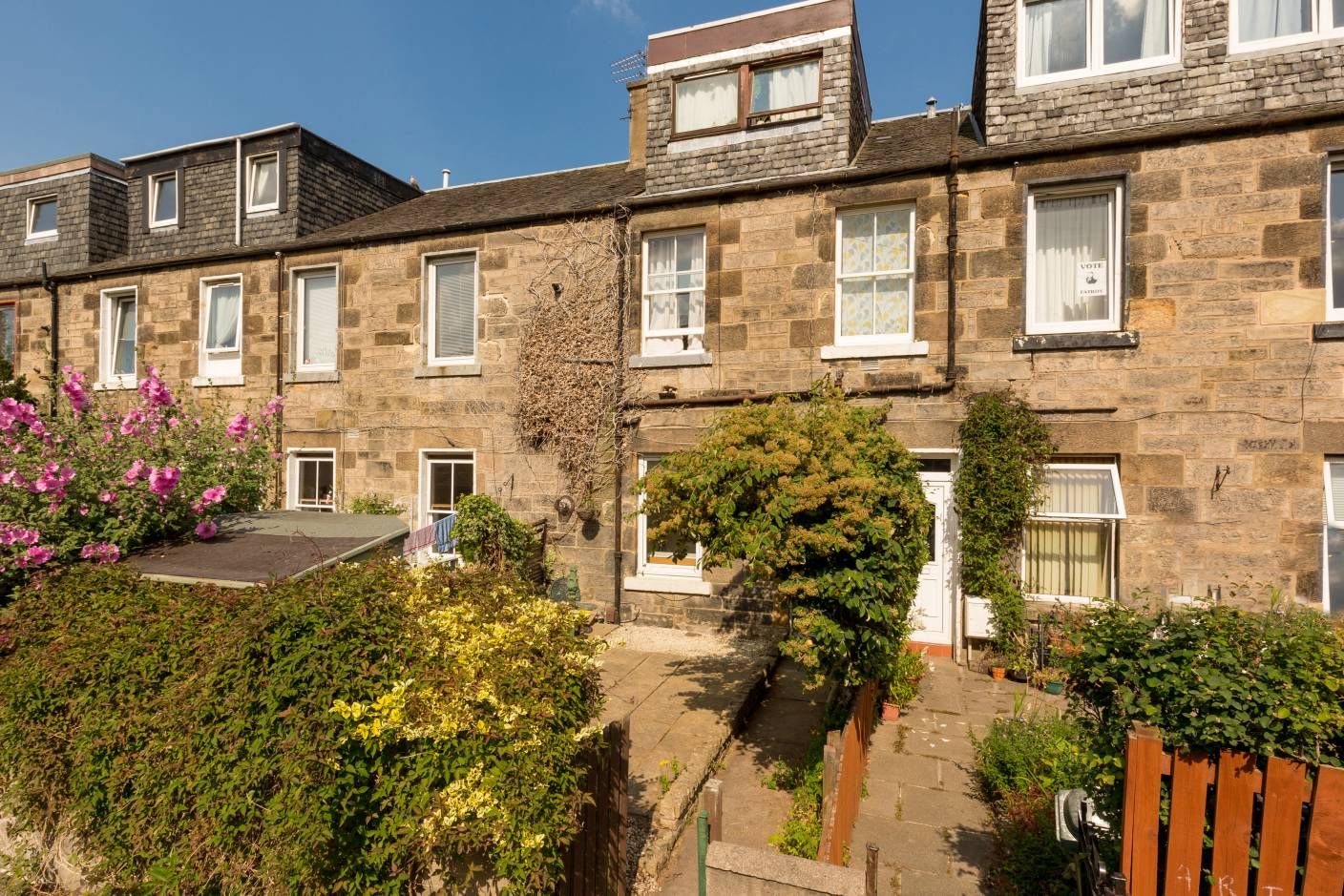 10 Beechwood Terrace, Leith Links EH6  