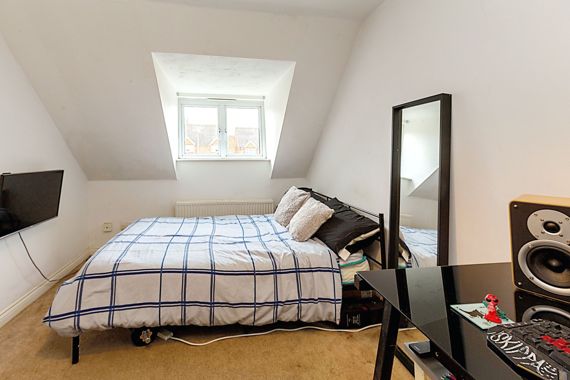 3 bed detached house for sale in Embleton Way, Buckingham MK18 Zoopla