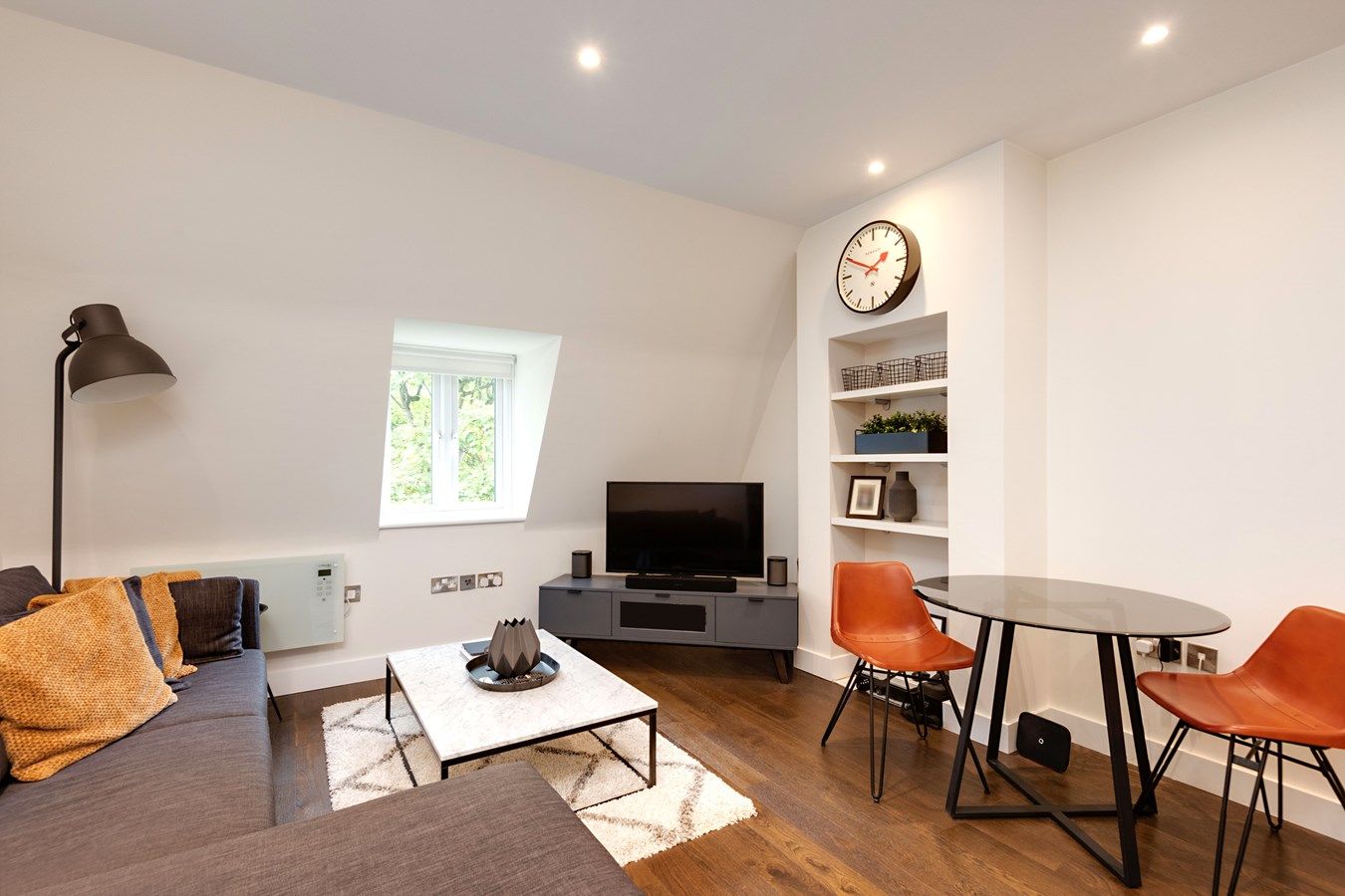 Walsingham House, High Road, London N20  