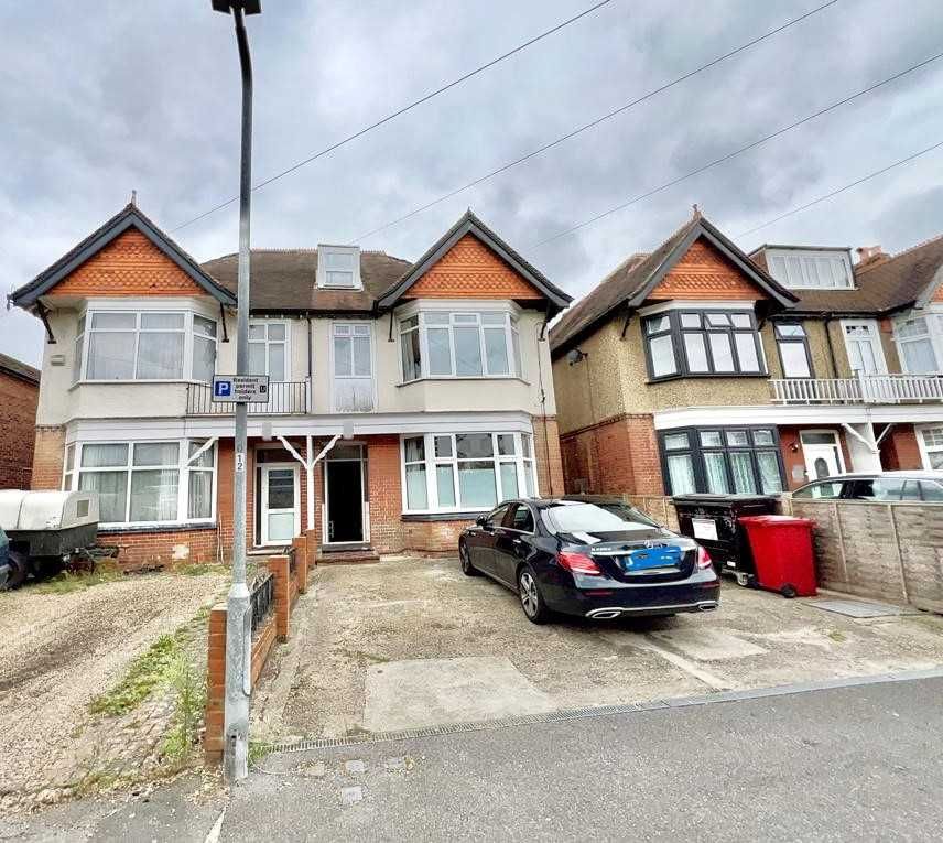 1 bed flat for sale in Upton Road, Slough SL1 Zoopla