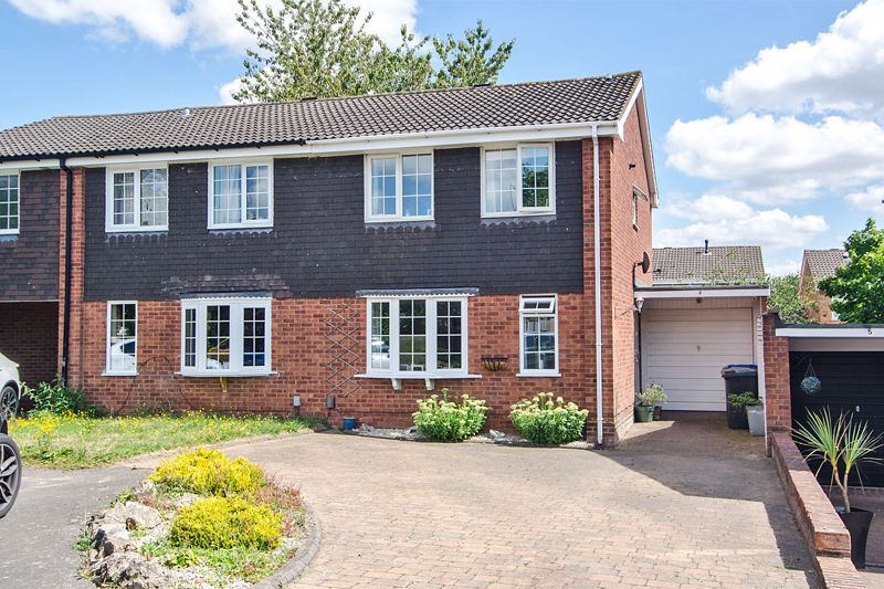 3 Bed Semi detached House For Sale In Francis Road Lichfield WS13 Zoopla