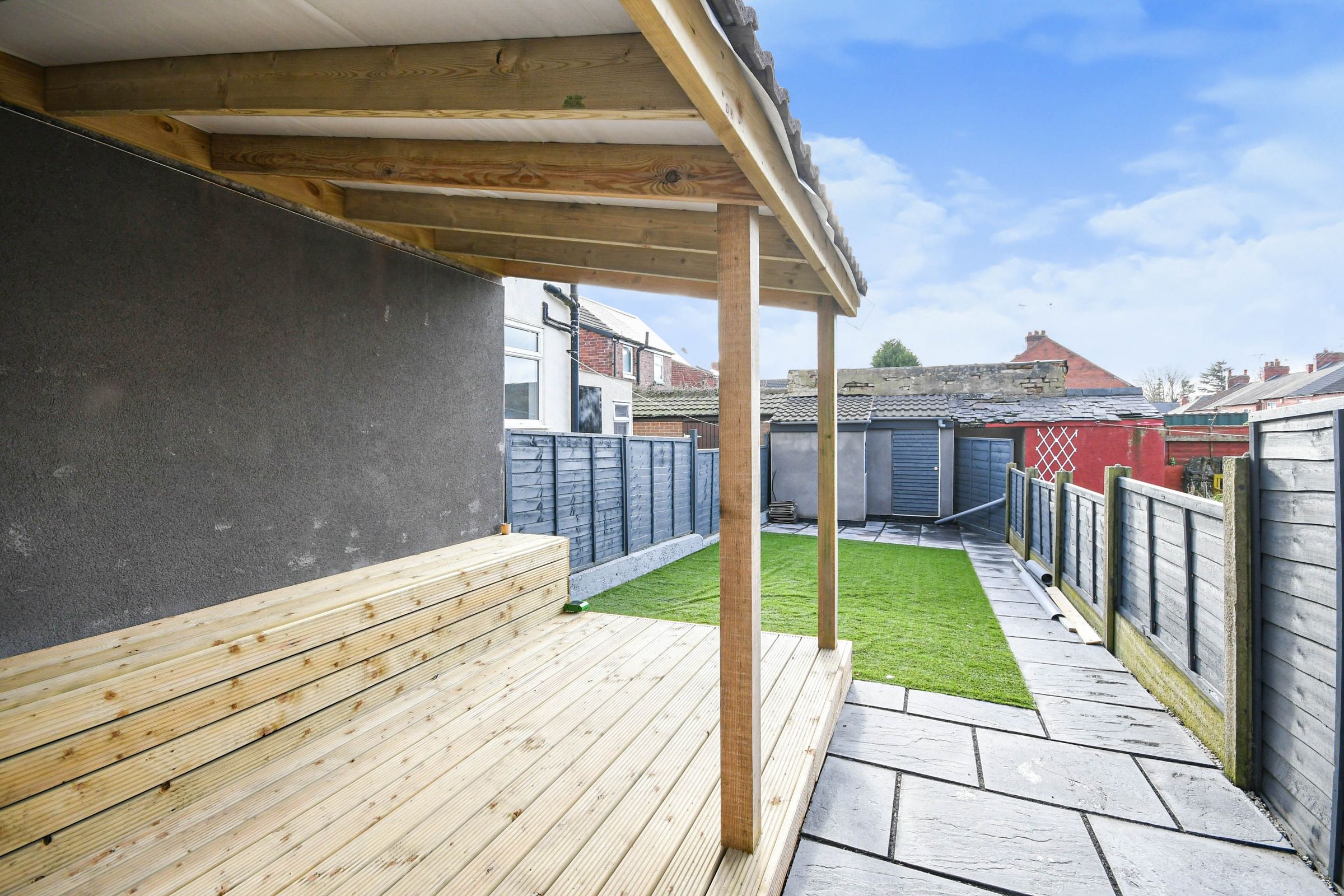 2 bed semidetached house for sale in Huthwaite Road, SuttonInAshfield NG17 Zoopla