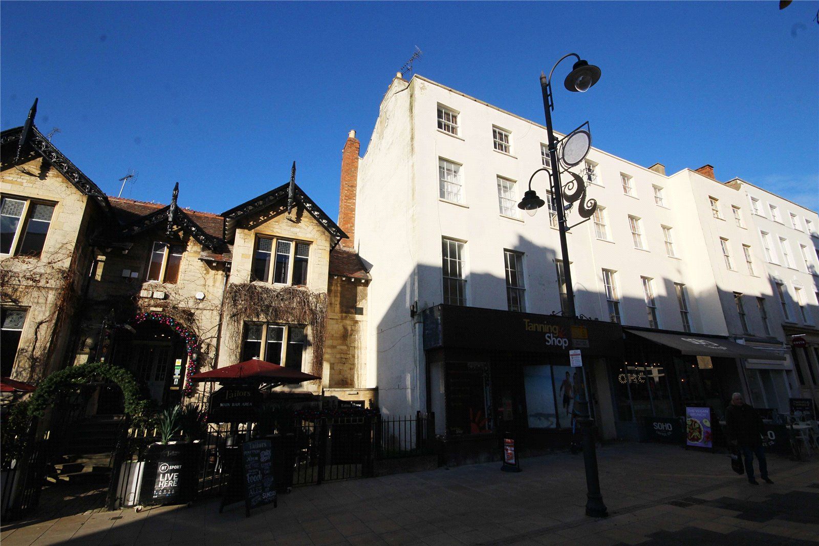 2 bed flat to rent in Cambray Place, Cheltenham, Gloucestershire GL50