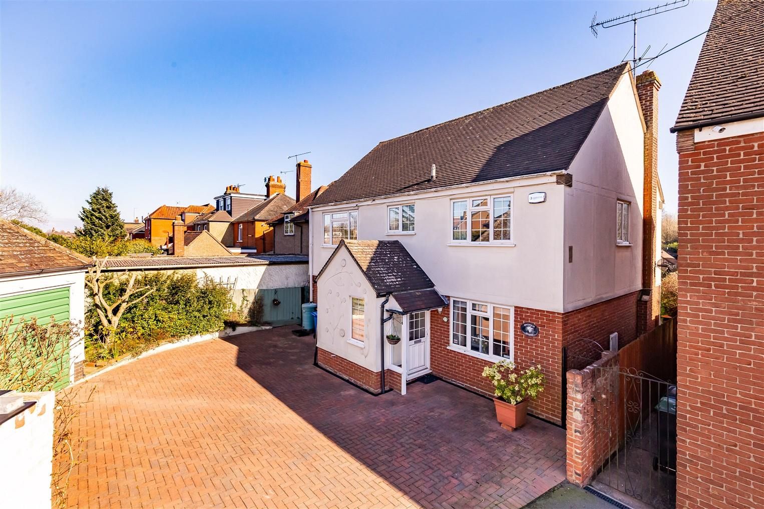 4 bed detached house for sale in Church Lane, North Weald, Epping CM16