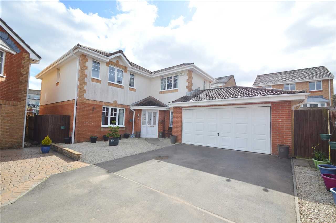 5 bed detached house for sale in Flinders Way, Kirkmuirhill, Lanark