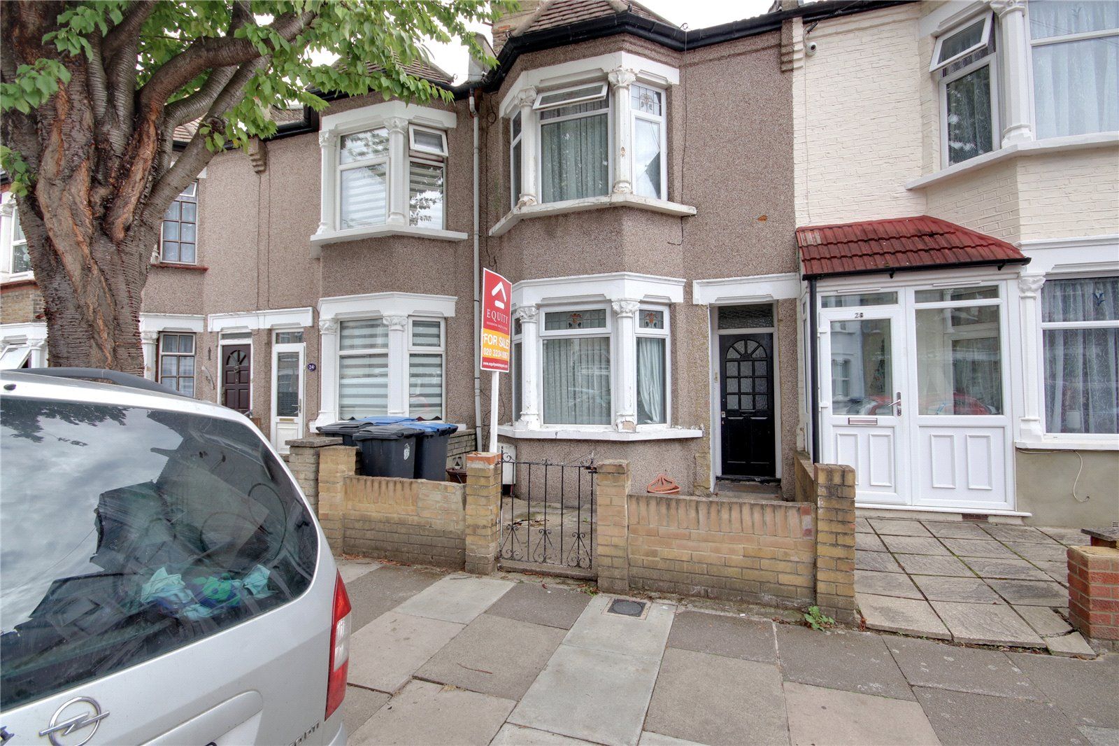 2 bed terraced house for sale in Gordon Road, London N9 Zoopla
