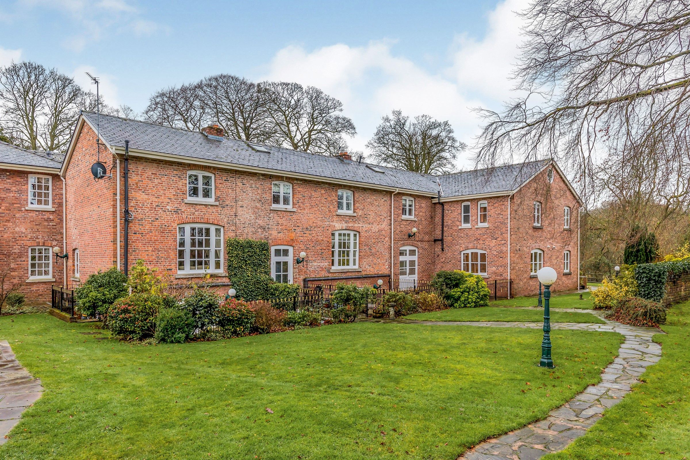 3 bed town house for sale in Mere Hall, Warrington Road, Knutsford, Cheshire WA16 Zoopla