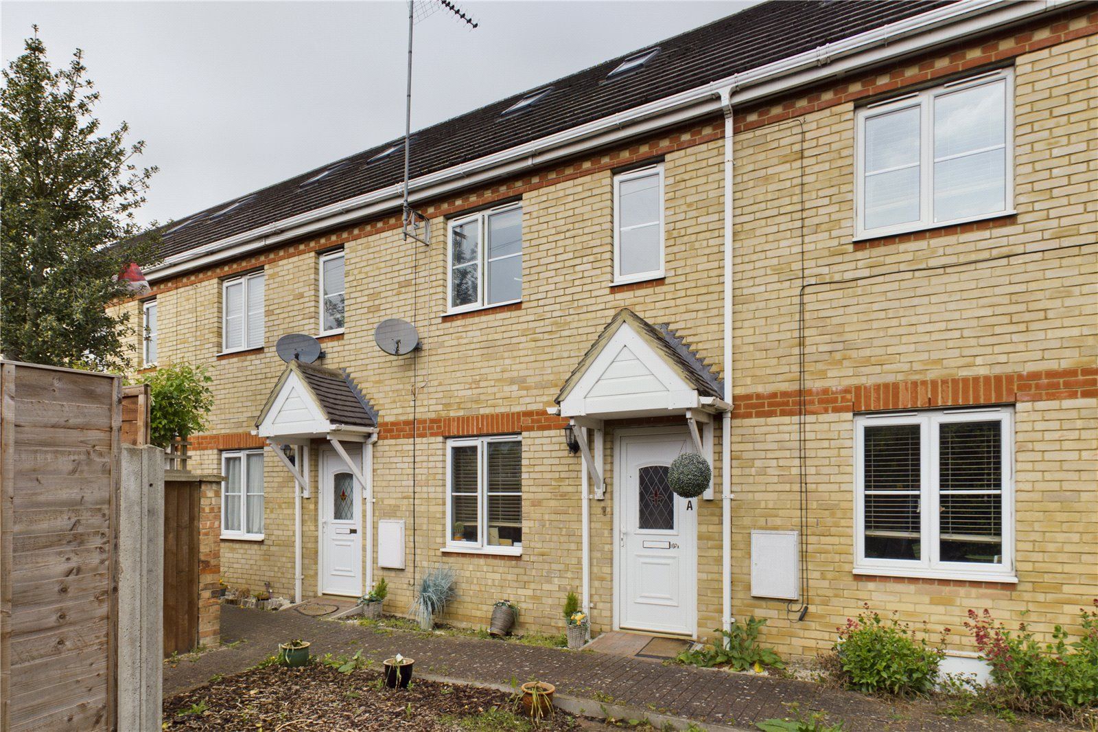 2 bed terraced house for sale in Hitchin Street, Biggleswade SG18 Zoopla