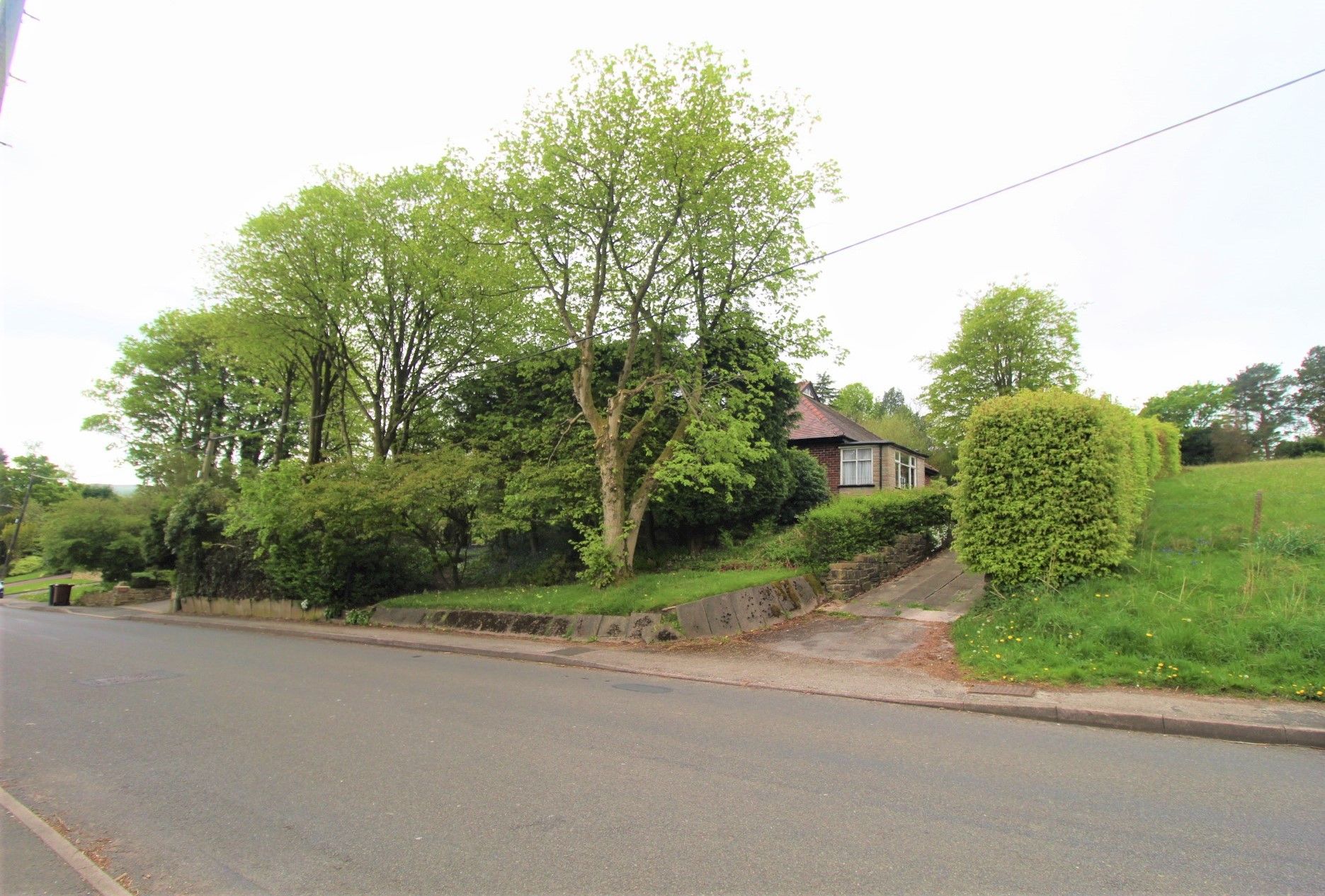 2 bed bungalow for sale in Woodhead Road, Glossop SK13 Zoopla