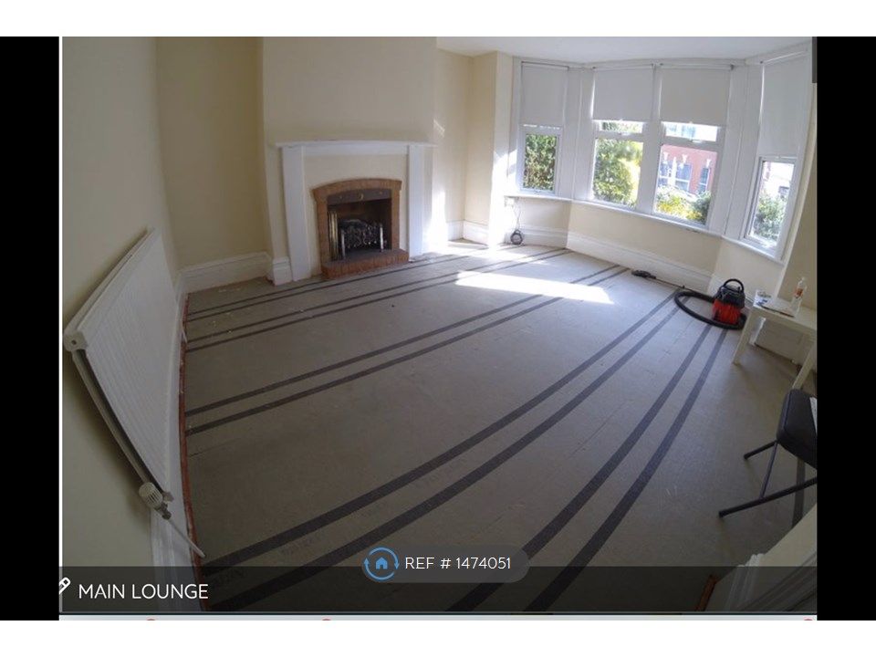 2 bed flat to rent in Winton Avenue, WestcliffOnSea SS0 Zoopla