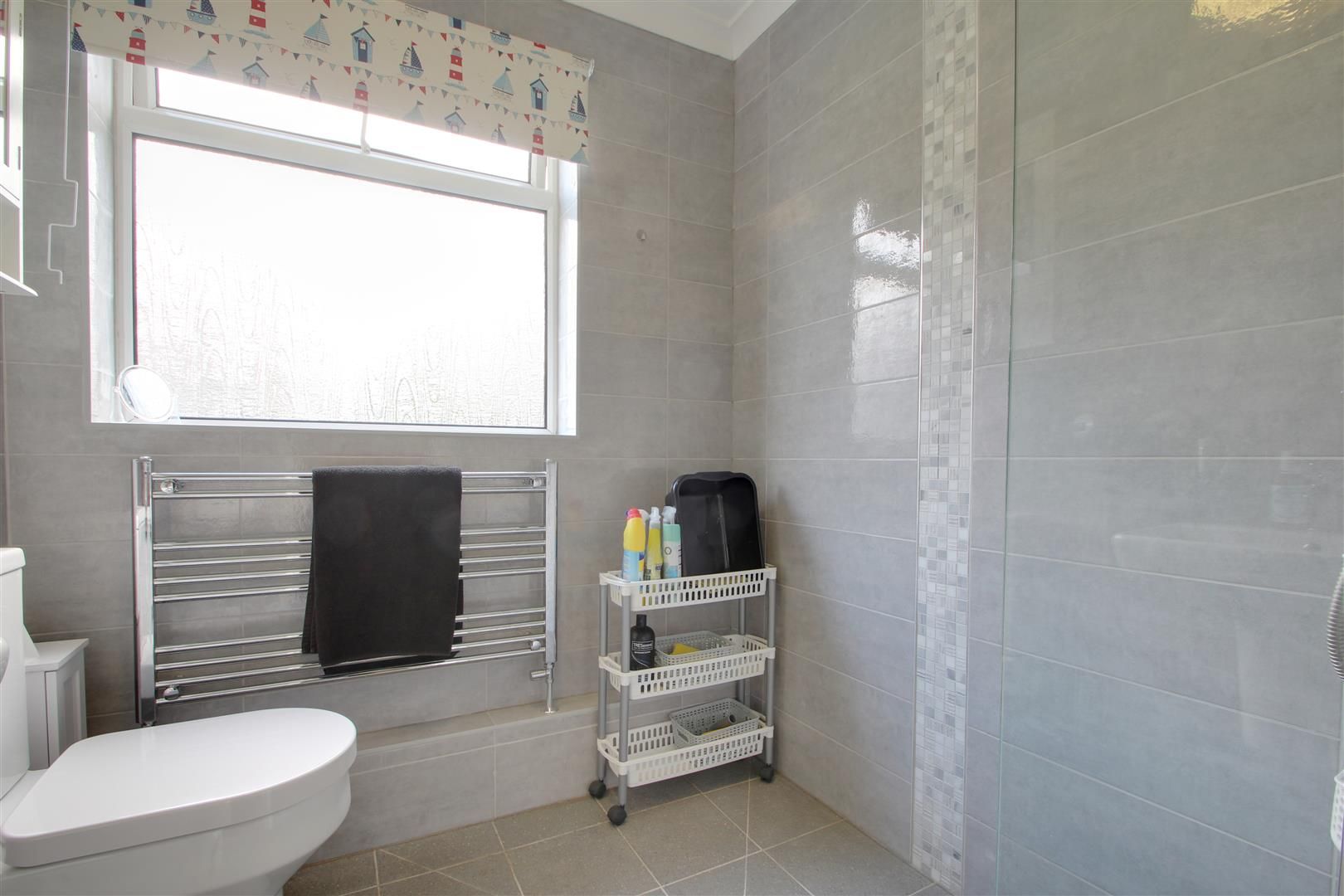 3 bed flat for sale in Richmond Road, Worthing BN11 Zoopla