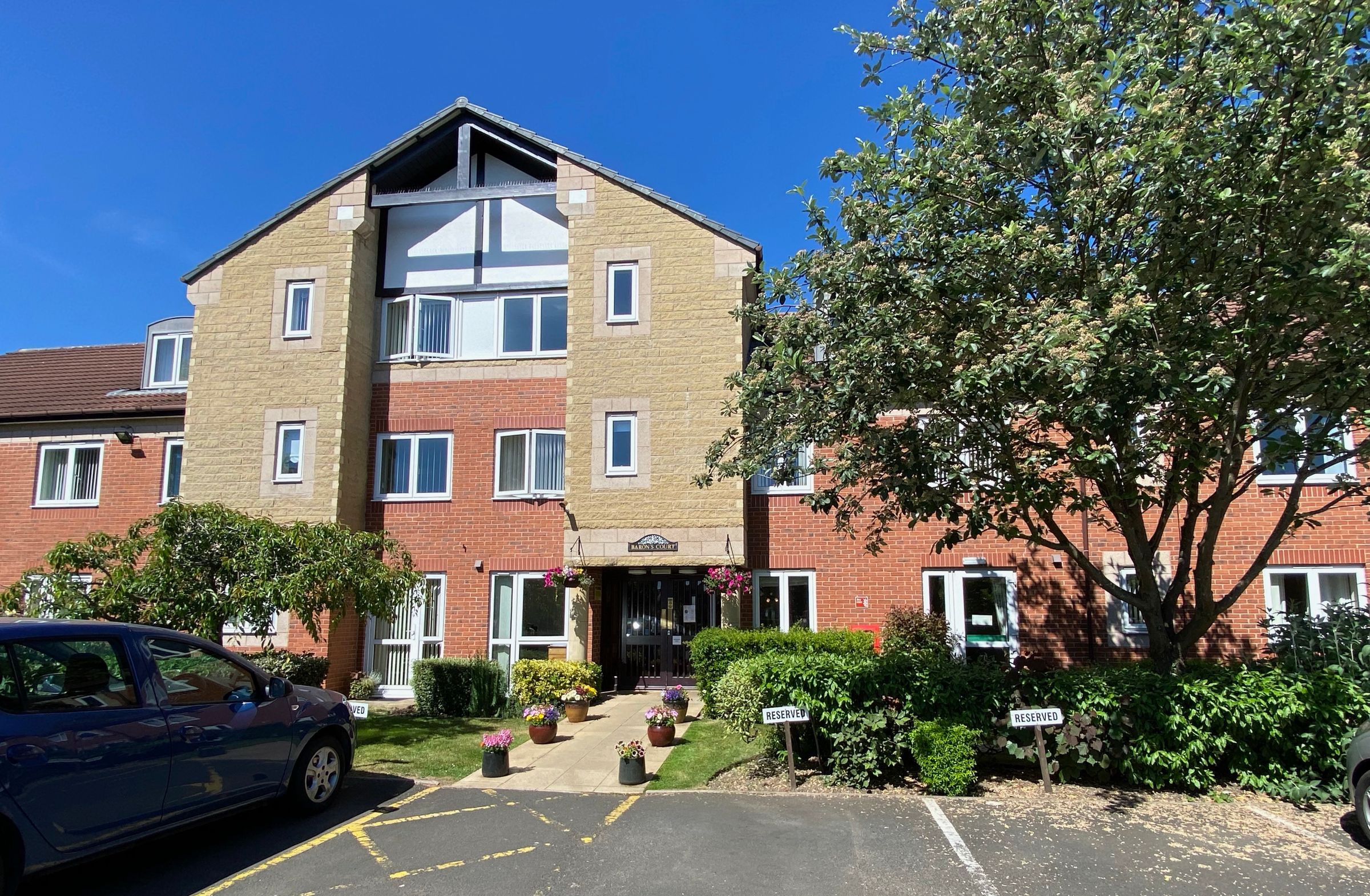 1 bed flat for sale in Barons Court, Old Lode Lane, Solihull B92 Zoopla