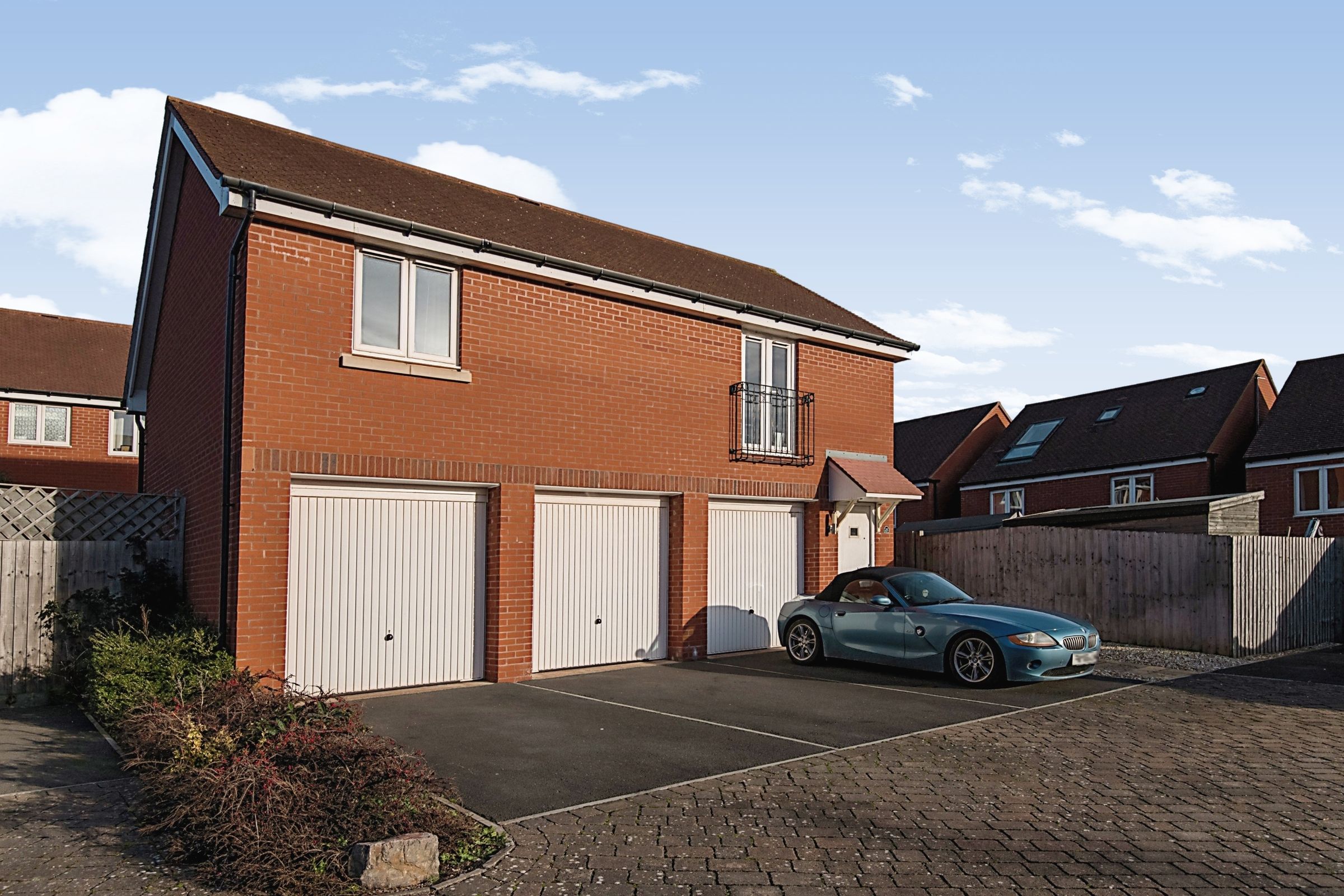 2 bed detached house for sale in Henrys Run, Cranbrook, Exeter EX5 Zoopla