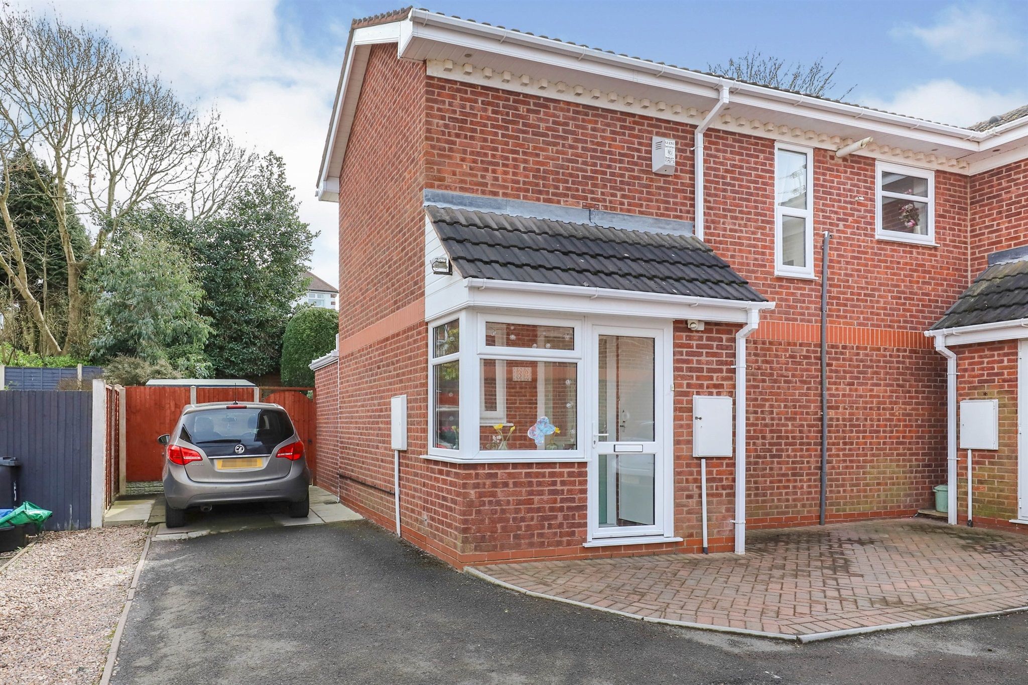 2 Bed Semi Detached House For Sale In Berrington Drive Coseley Bilston Wv14 Zoopla
