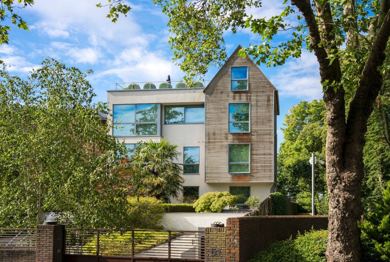 Horizons Court, 51 West Heath Road, Hampstead NW3  