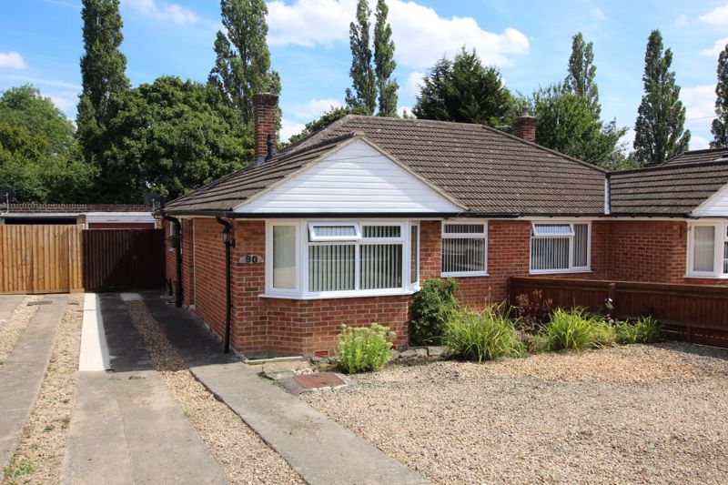 2 bed semidetached bungalow for sale in Hampden Drive, Kidlington OX5
