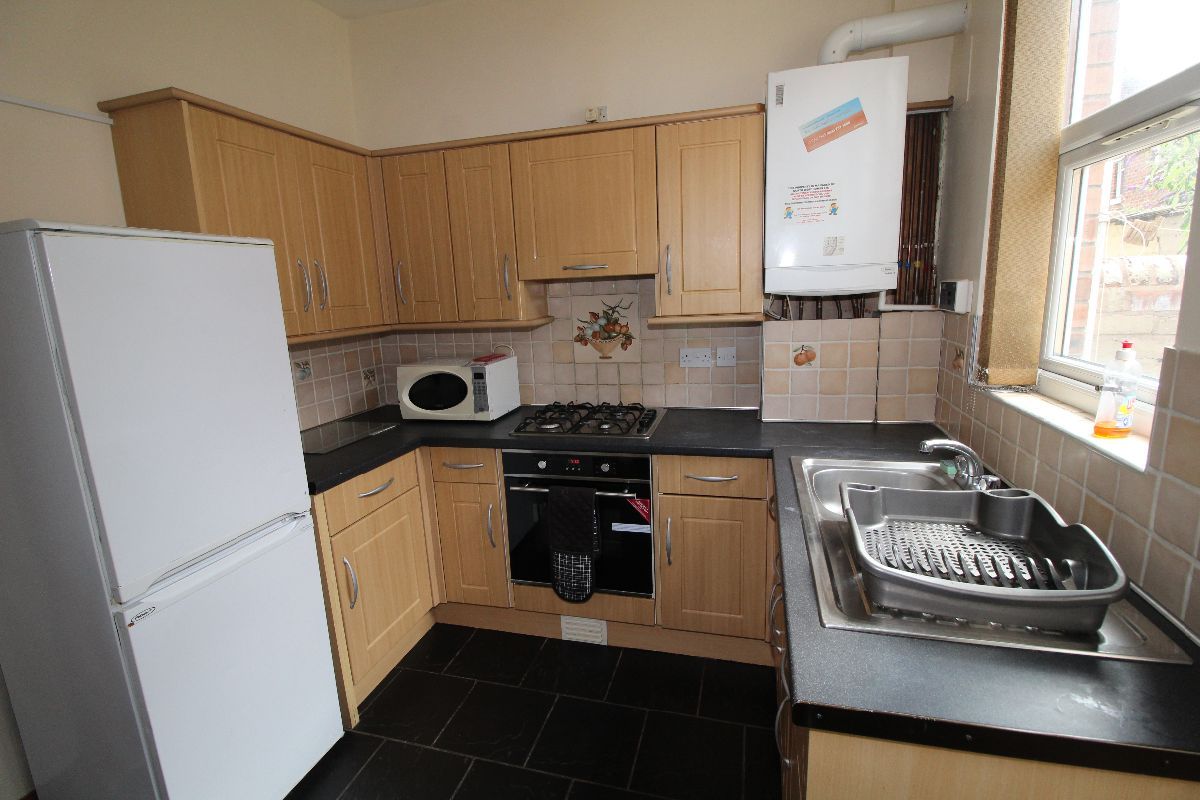 3 bed terraced house to rent in Milner Street, Preston PR1 Zoopla