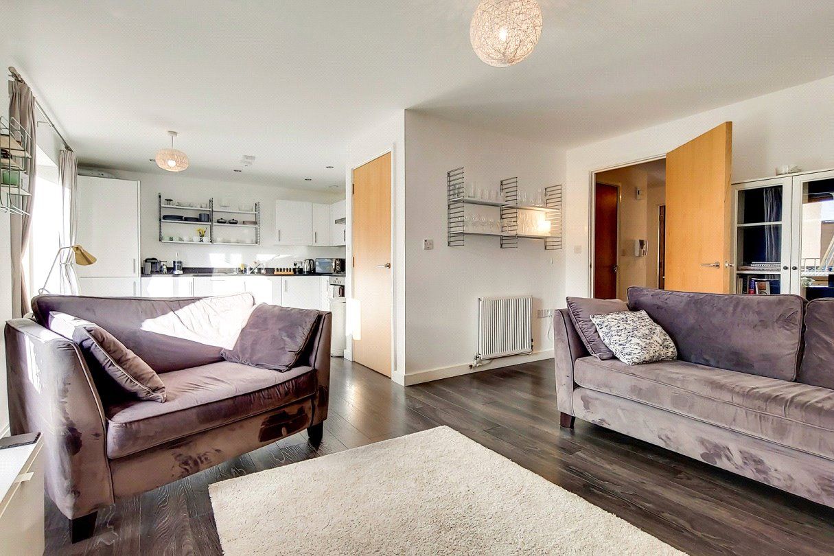 Chris Pullen Way, London N7  