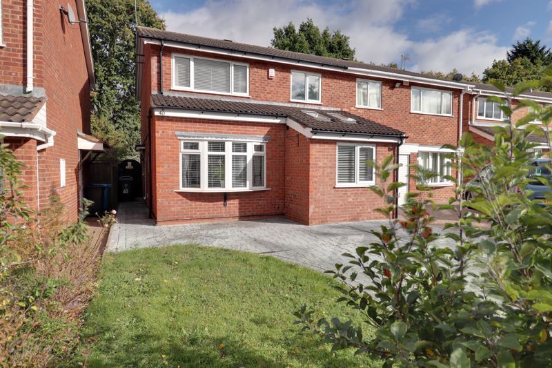4 bed semidetached house for sale in Templars Way, Penkridge, Stafford ST19 Zoopla