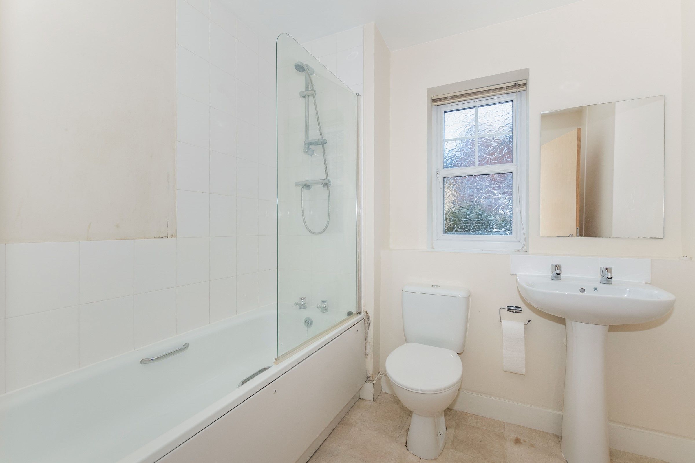 2 bed flat to rent in Apartment Block Partridge Close, Crewe CW1 Zoopla