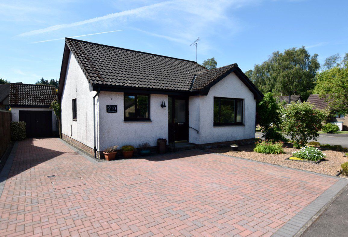 2 bed detached bungalow for sale in 10, West Crook Way, Crook Of Devon, 0Ph. KY13 Zoopla