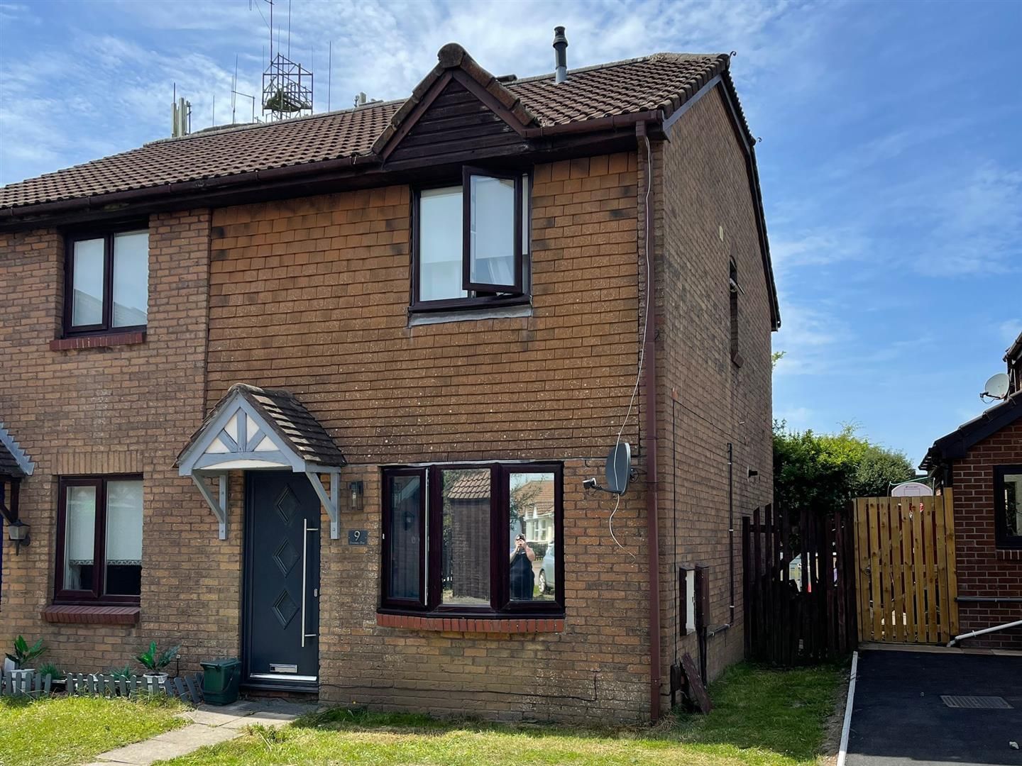3 bed property for sale in Rosemary Close, Sketty, Swansea SA2 Zoopla