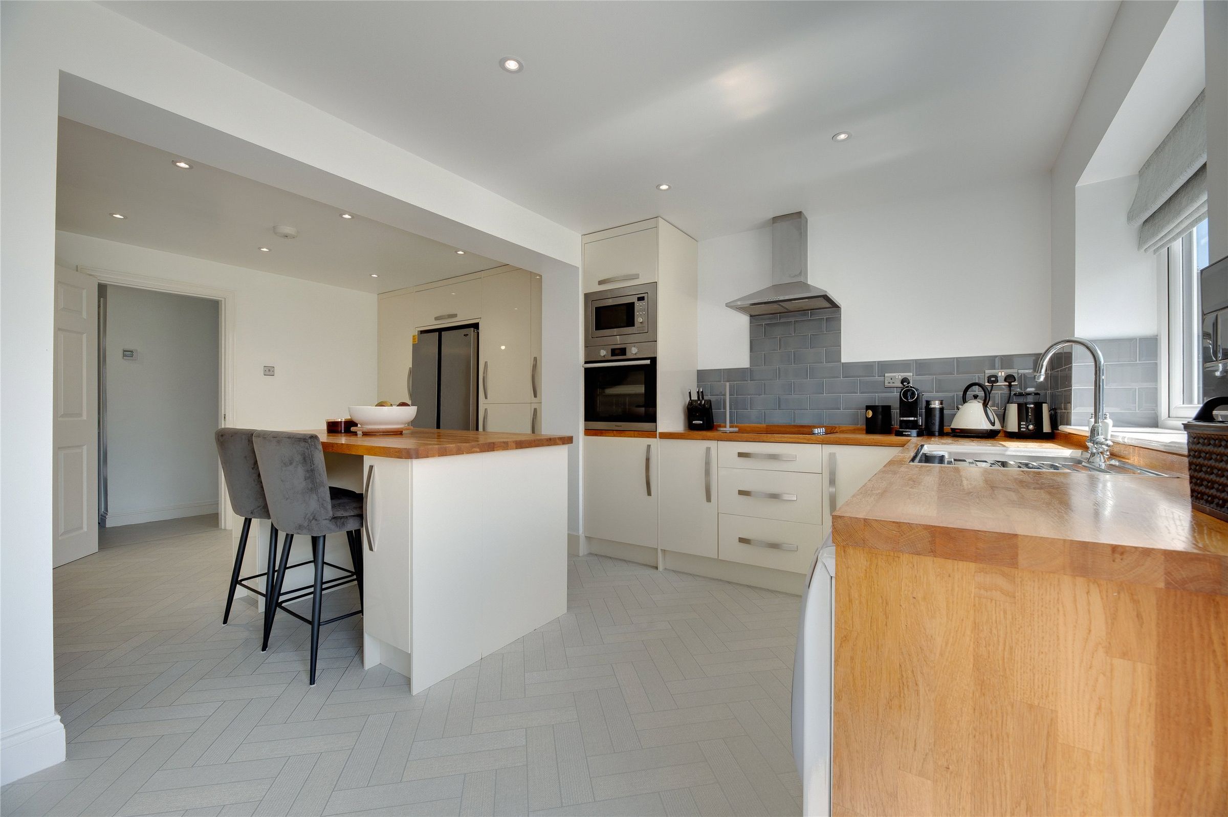 3 bed semidetached house for sale in Chepstow Gardens, Gateshead NE8