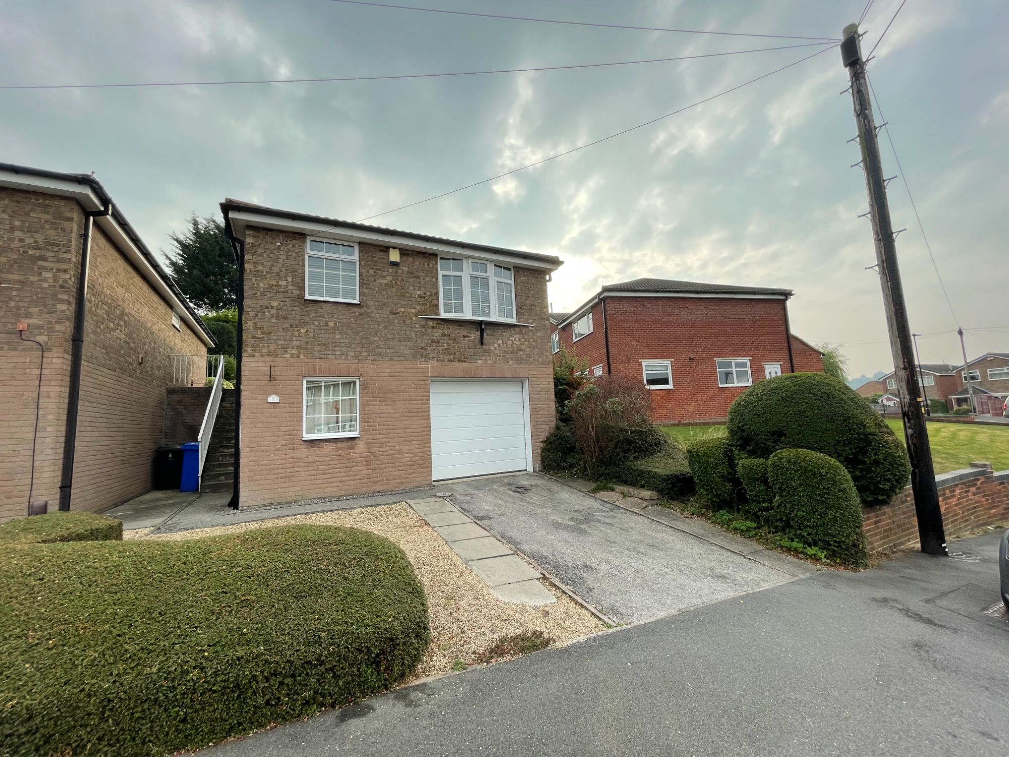 2 bed detached house for sale in Binsted Croft, Sheffield S5 Zoopla