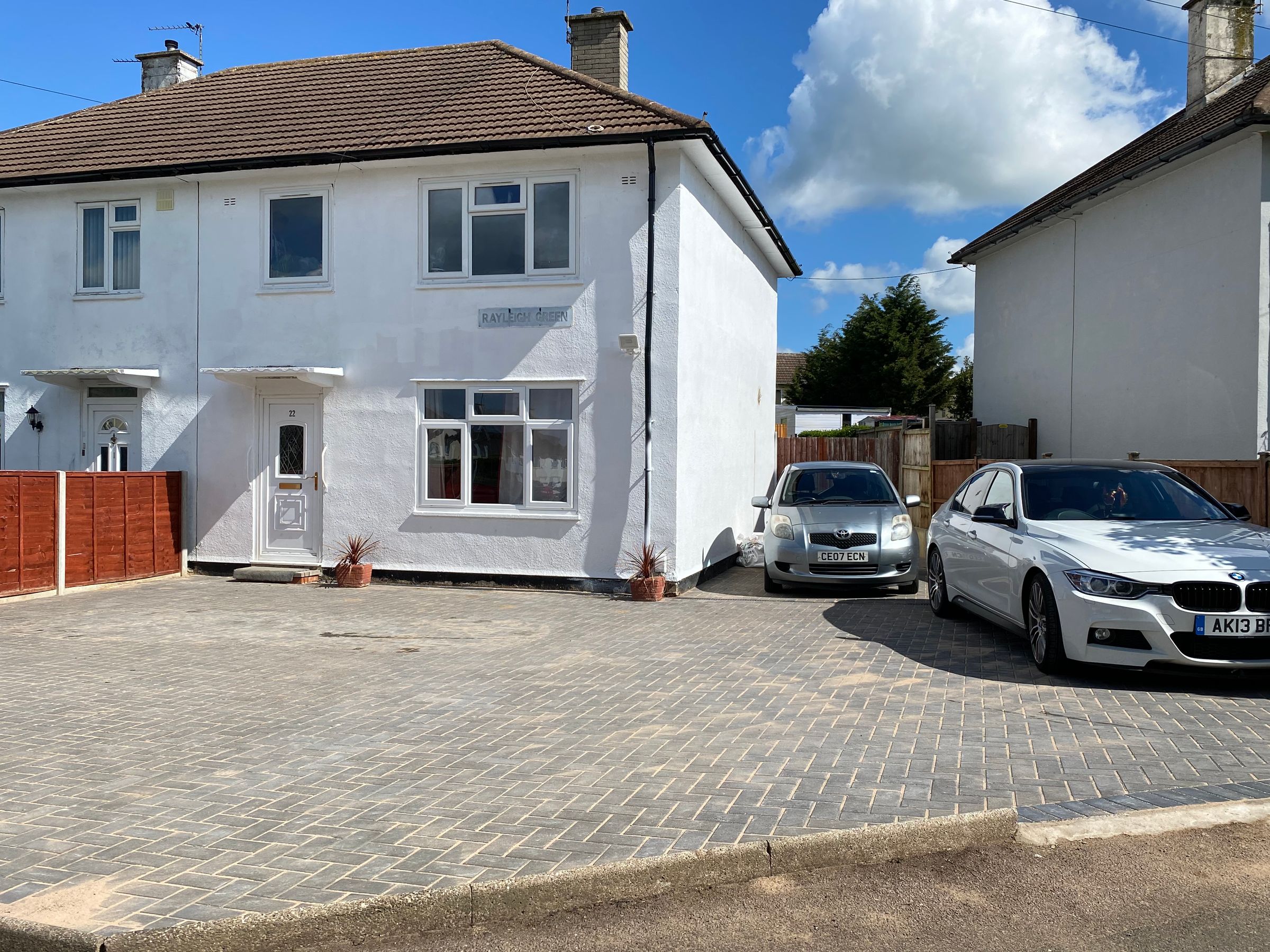 Rayleigh Green, Leicester LE5  