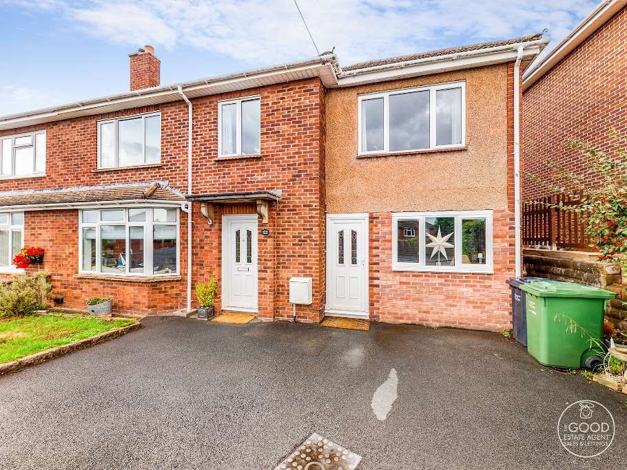 4 bed semidetached house for sale in Quarry Road, Hereford HR1 Zoopla